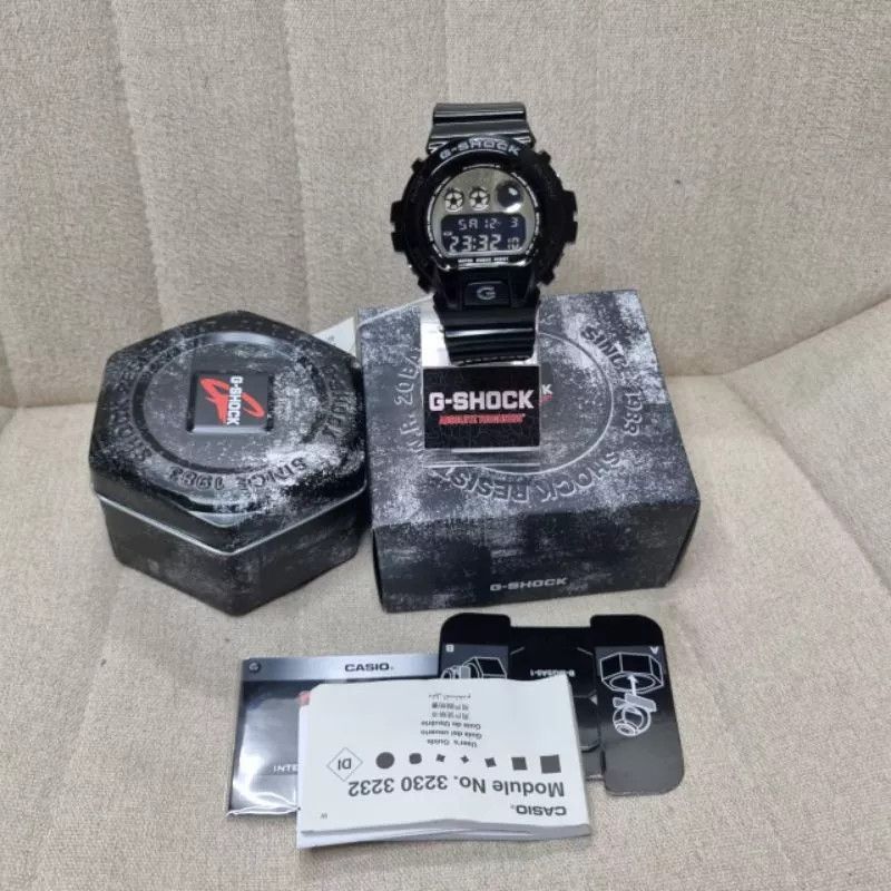 Casio Casio G Shock DW-6900NB-1DR Size ONE SIZE - 6 Thumbnail