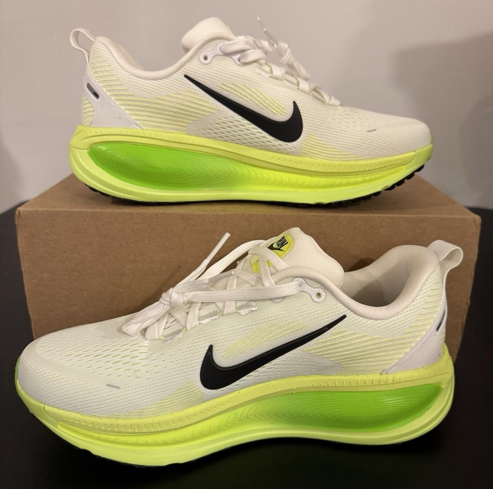 Nike Women’s Size 10/8.5 Mens Nike Vomero 18 Race Series Volt Size US 8.5 / IT 38.5 - 3 Thumbnail