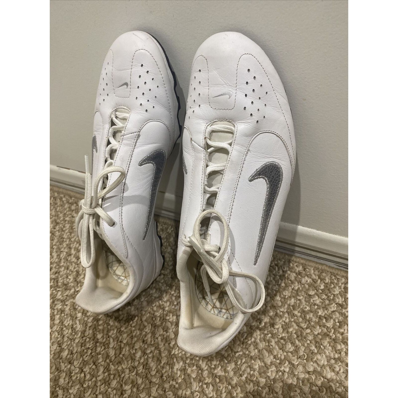Nike Nike WMN 8 Turf Flats Athletic Running Shoes314048-103 White Size US 8 / IT 38 - 4 Thumbnail