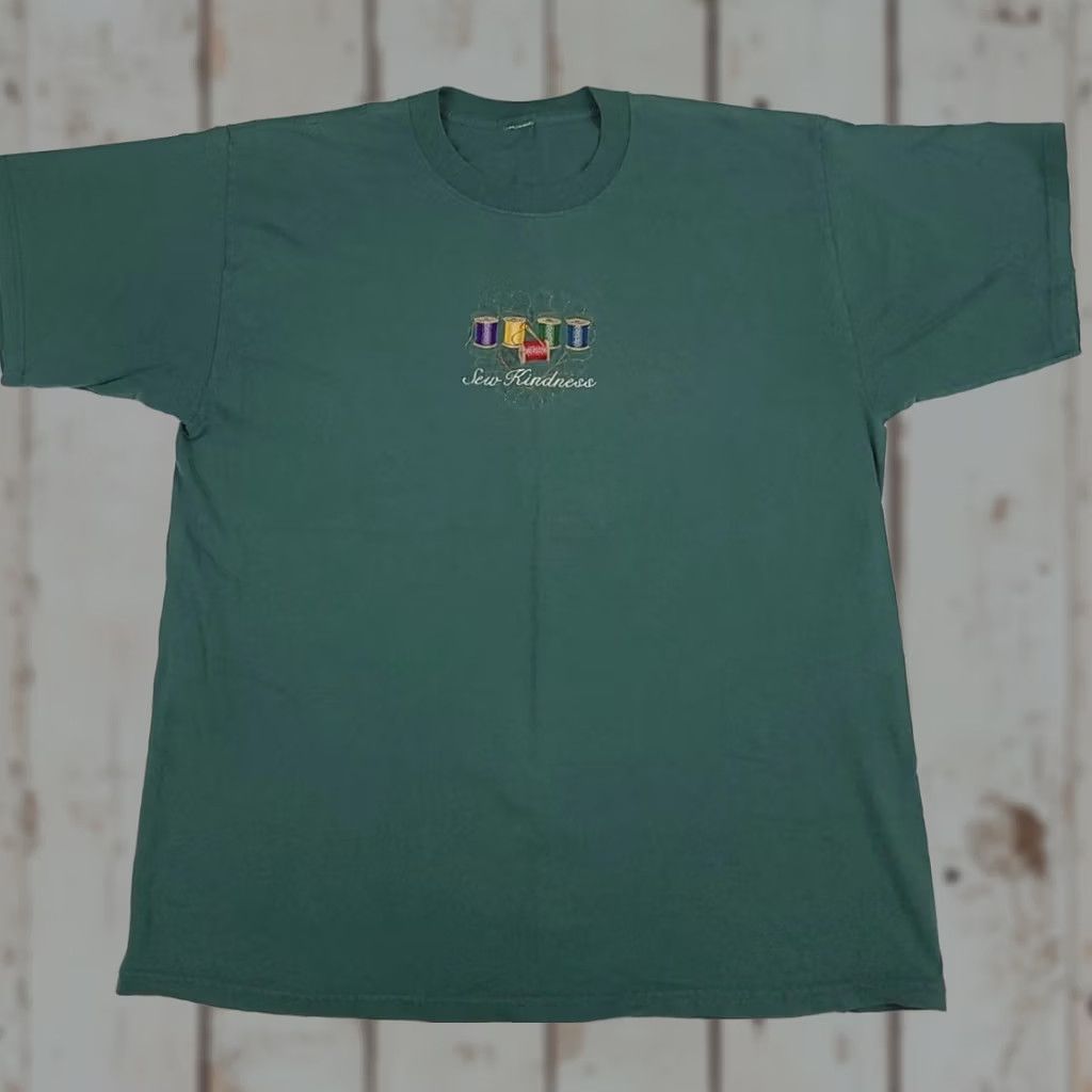 Needles VINTAGE Sew Kindness Stitched Embroidered Shirt USA Art 90s T Needle Thread Used Size US XL / EU 56 / 4 - 1 Thumbnail