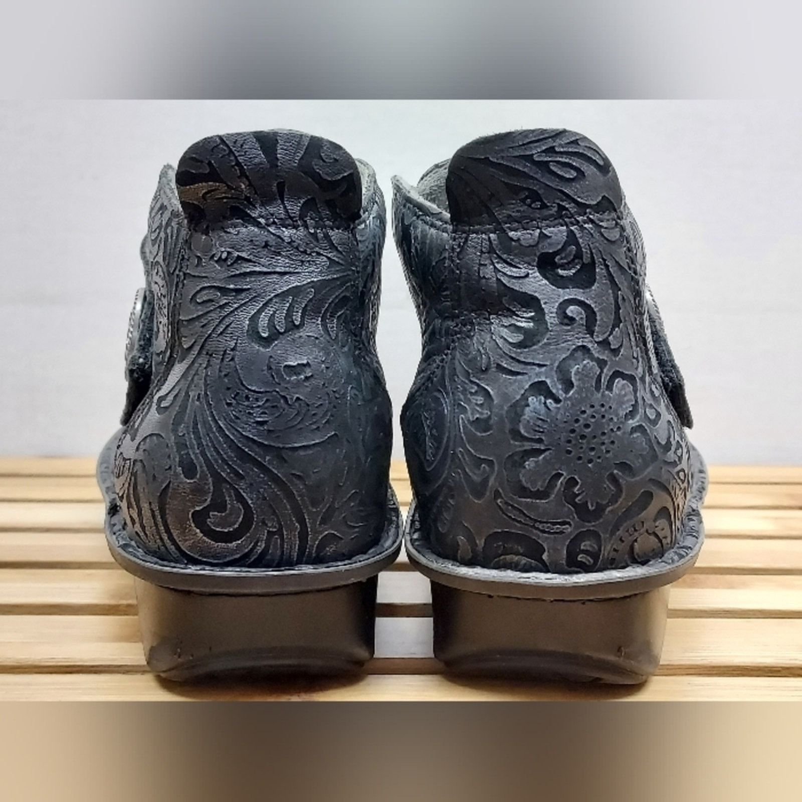 Other Alegria Womens Black Caiti Booties Size 41 (10.5) Size US 10.5 / IT 40.5 - 7 Thumbnail