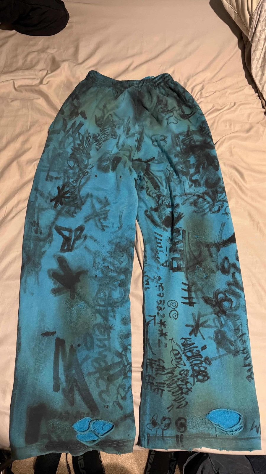 Balenciaga Balenciaga Skaters Sweatpants Size US 30 / EU 46 - 7 Thumbnail