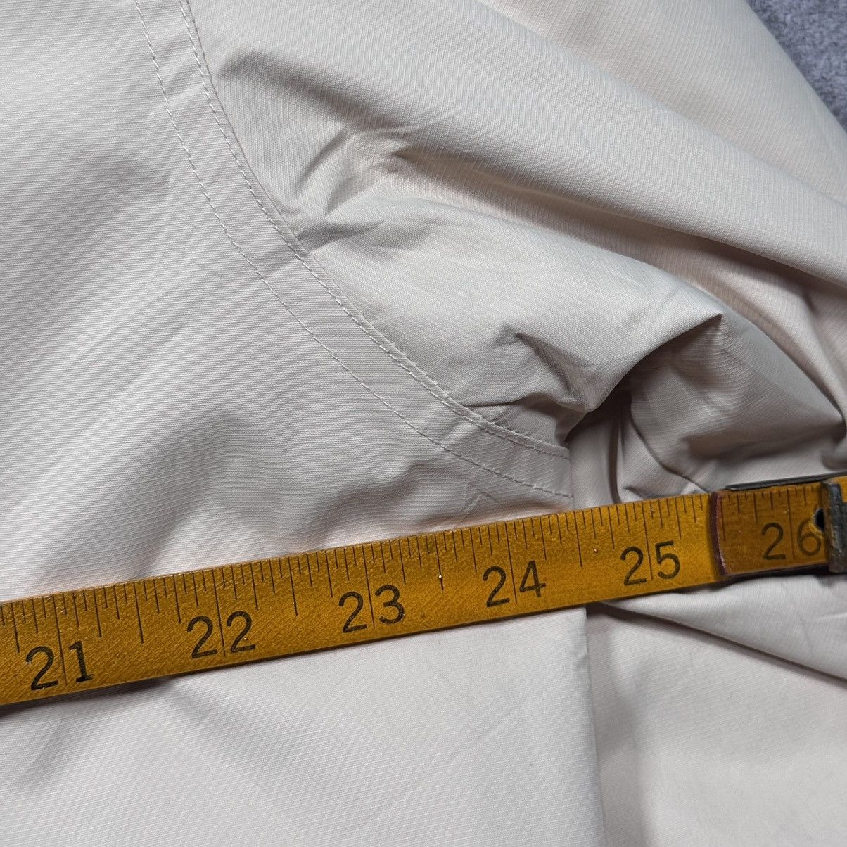 Balmain × Pierre Balmain × Vintage Vintage Pierre Balmain Thermolite Insulation Offwhite Size M Size US M / EU 48-50 / 2 - 12 Thumbnail