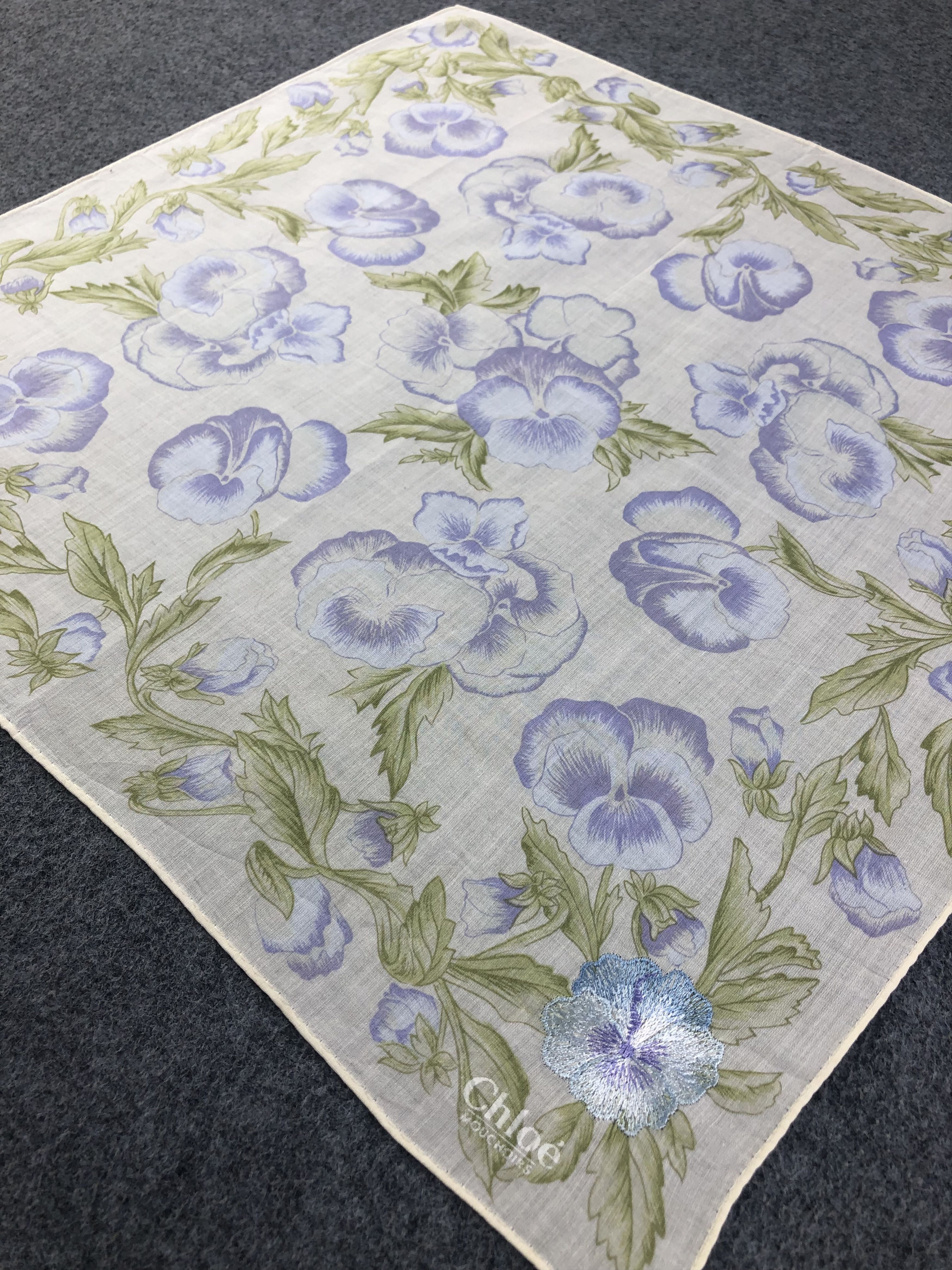 Vintage Chloe Handkerchief / Bandana / Neckerchief Size ONE SIZE - 4 Thumbnail
