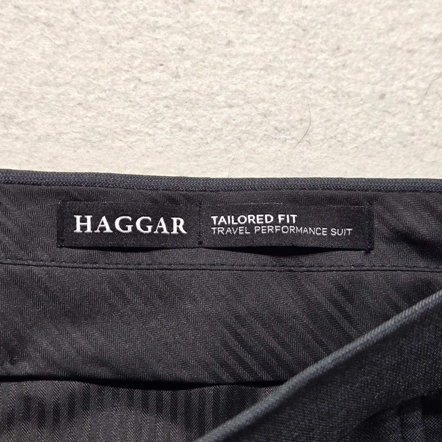 Haggar Haggar Pants Gray Tailored Fit Flat Front Dress Adult Men's Size 38 Inseam 29 Brand: Haggar Fit: Regular Size US 38 / EU 54 - 2 Thumbnail