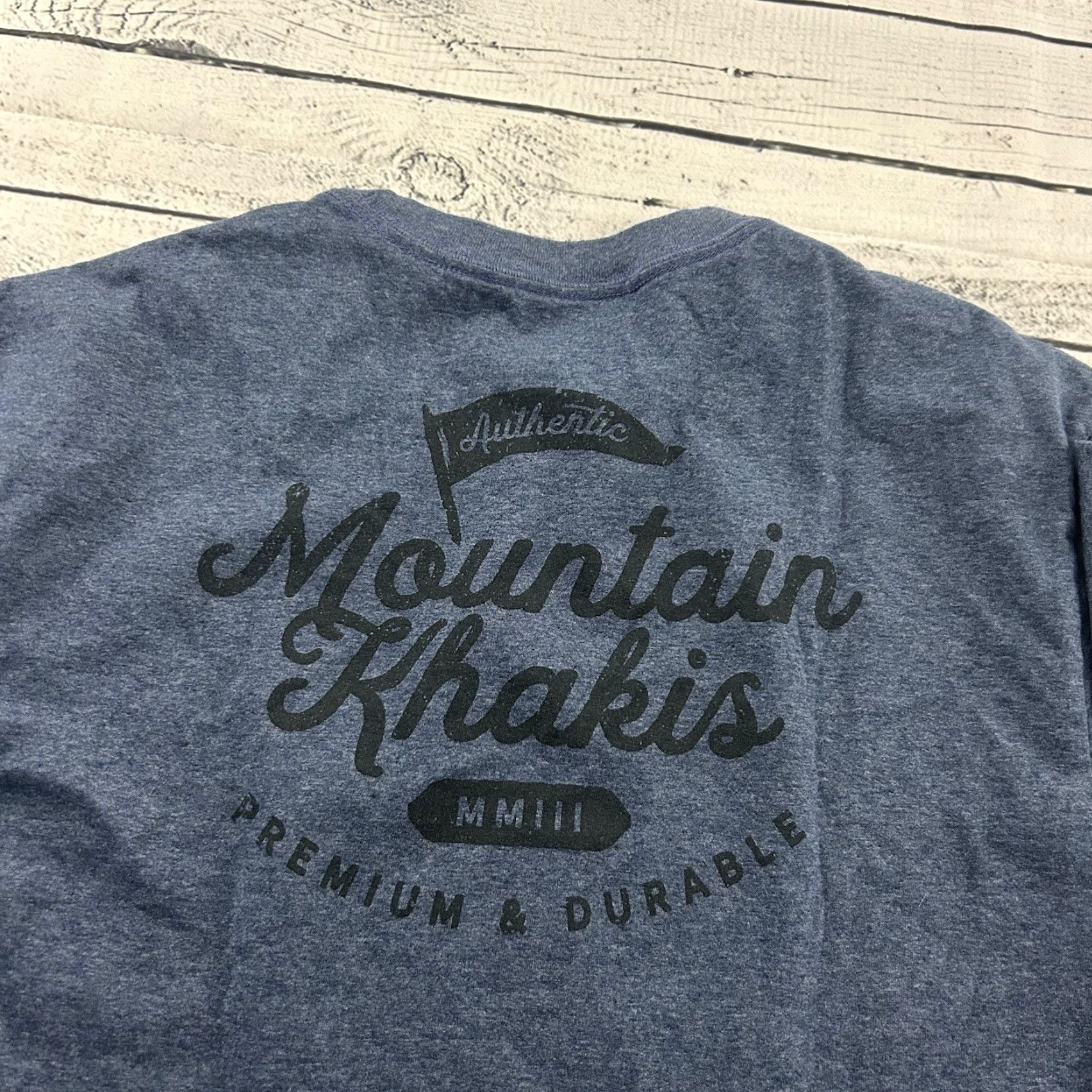 Mountain Khakis Mountain Khakis Short Sleeve Shirt Mens Large Blue Size US L / EU 52-54 / 3 - 6 Thumbnail