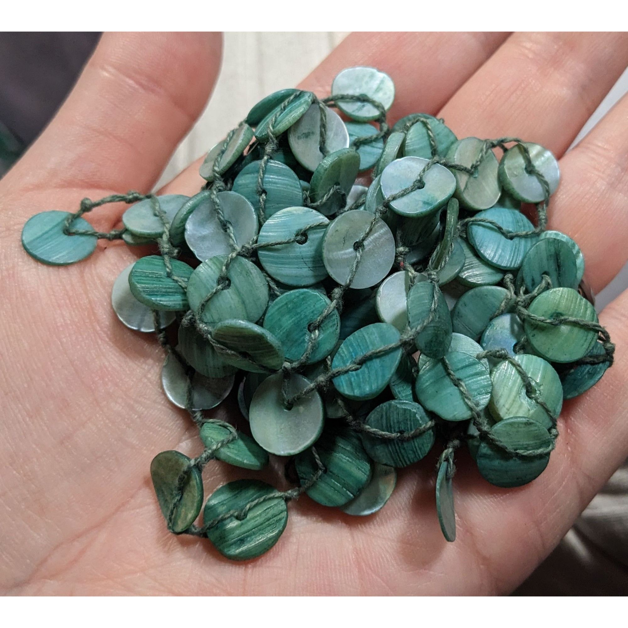 Other Beachy Mermaidcore Blue Shell Disc Beaded Necklace Size ONE SIZE - 7 Thumbnail