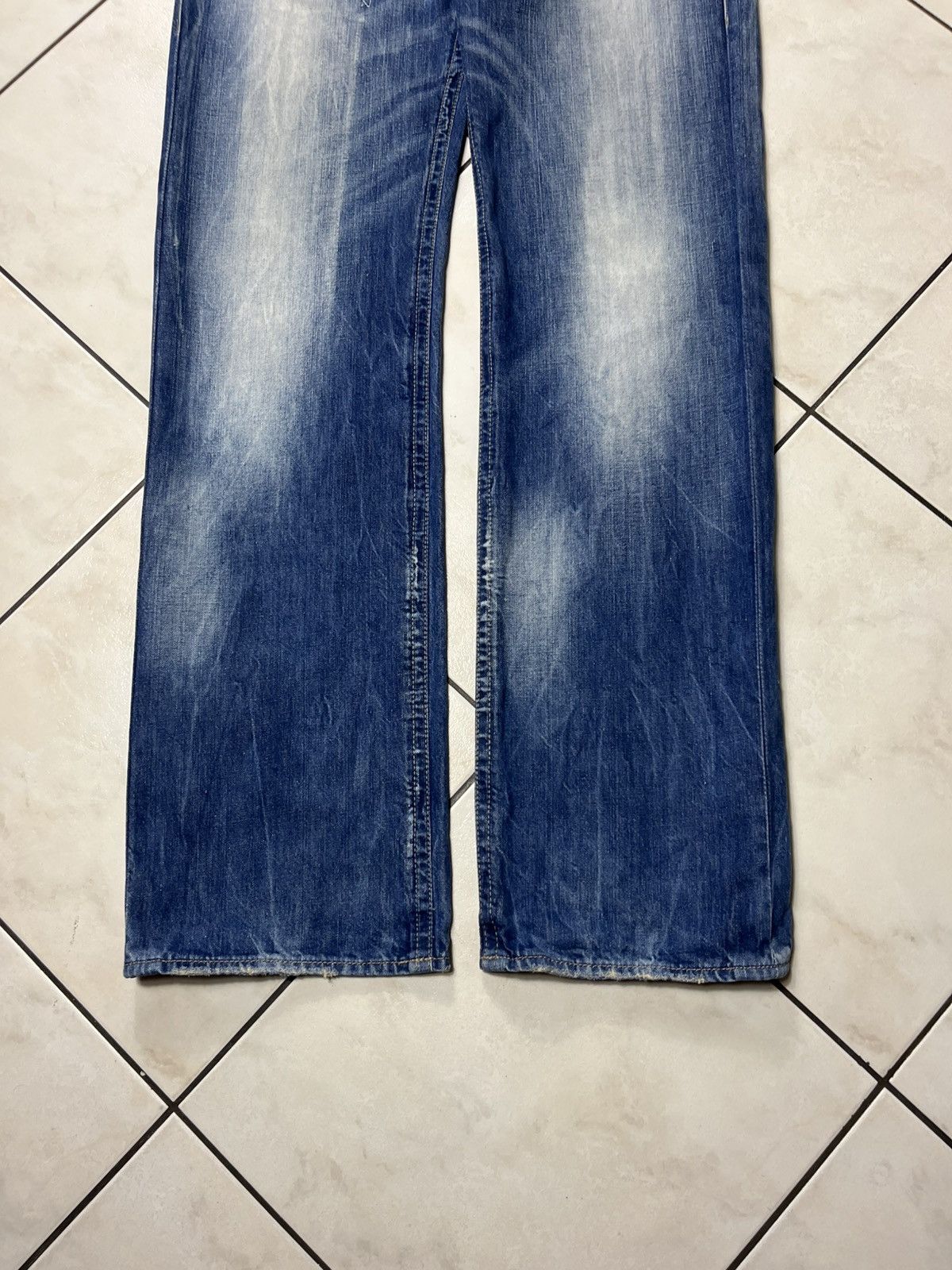 Energie × Vintage Vintage Energie distressed marrey jeans denim with keychain Size US 36 / EU 52 - 5 Thumbnail