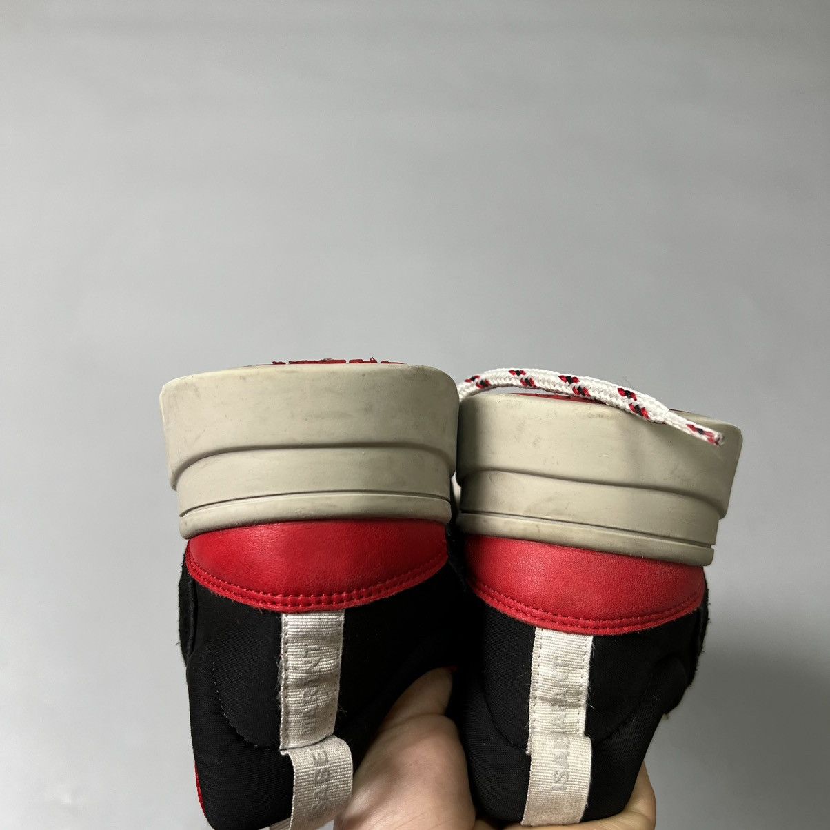 Isabel Marant Isabel Marant “Kindsay” sneakers Black Red Luxury Size US 8 / IT 38 - 22 Thumbnail