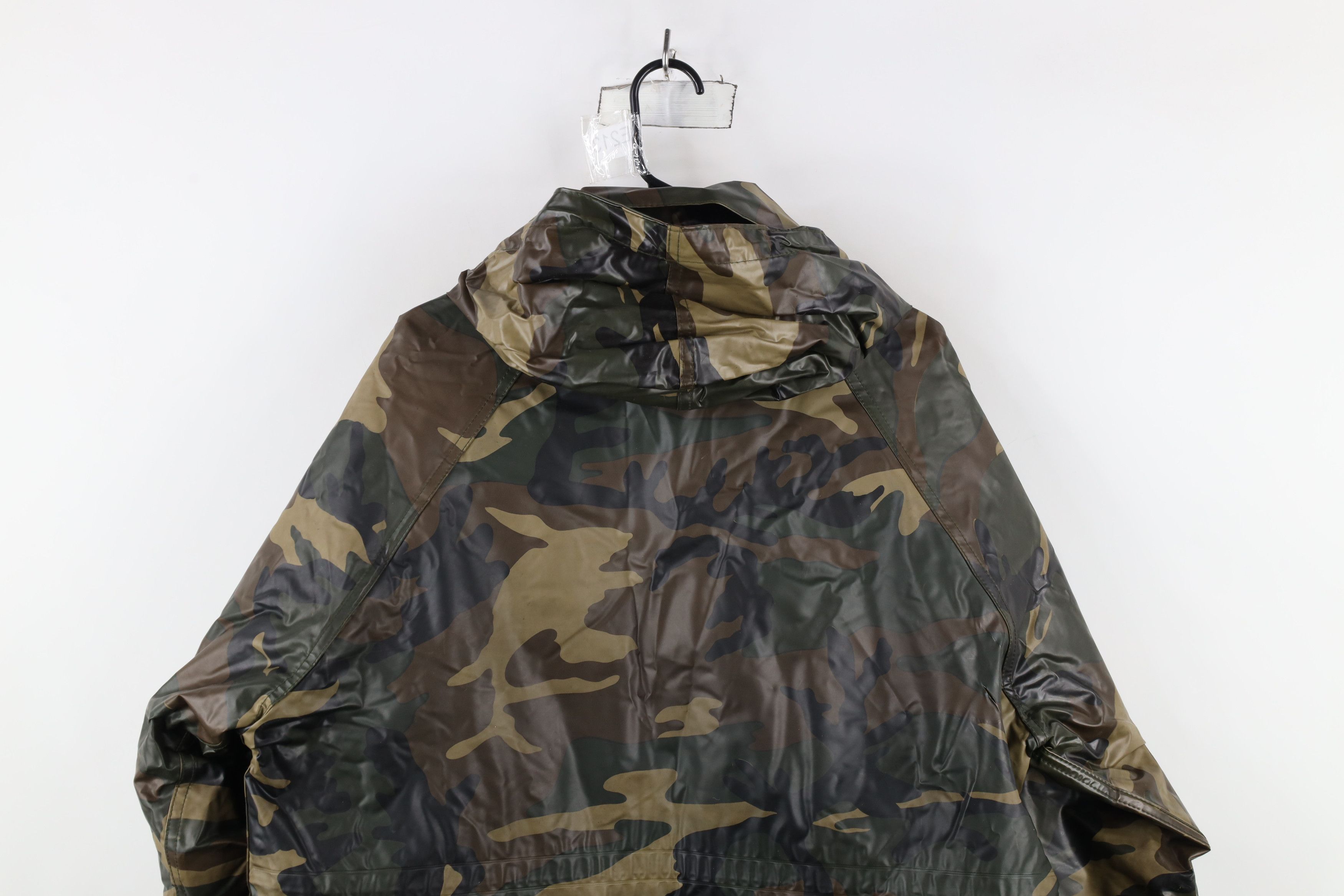 Vintage Vintage 90s Streetwear Quilted Duck Camouflage Hooded Jacket Size US L / EU 52-54 / 3 - 13 Thumbnail