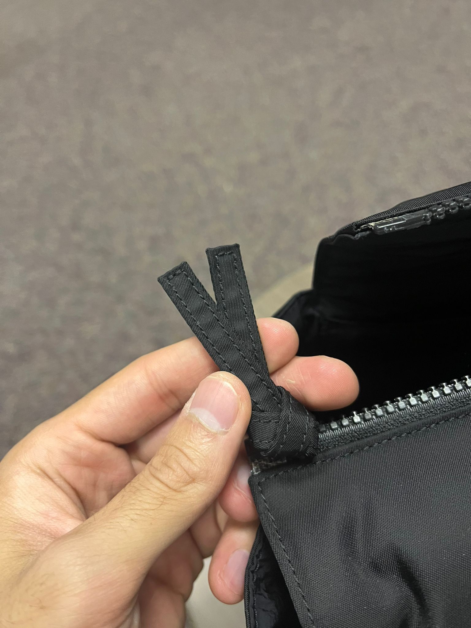 Pouch Bag in Black