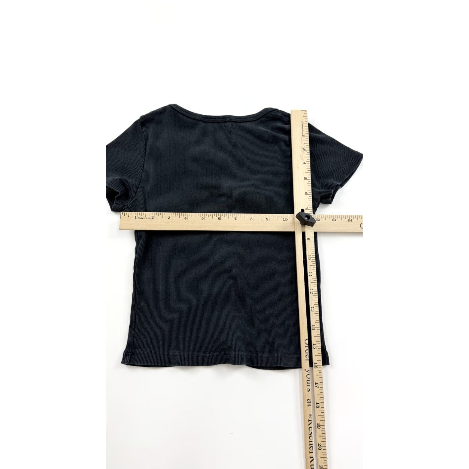 Brandy Melville Brandy Melville Shirt Womens Small Button Front Ribbed Fitted Short Sleeve Top Size S / US 4 / IT 40 - 5 Thumbnail