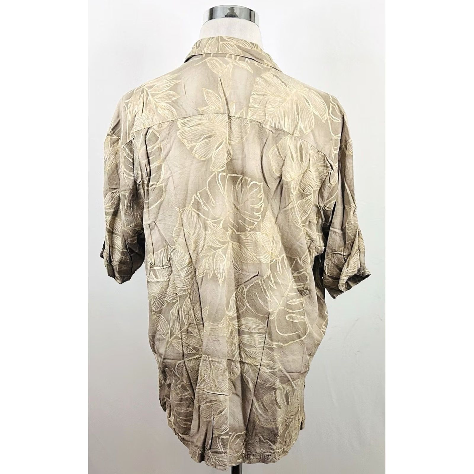 Tori Richard Tori Richard 2XL Hawaiian Aloha Shirt Beige Floral 100% Viscose USA Made Size US XXL / EU 58 / 5 - 4 Thumbnail