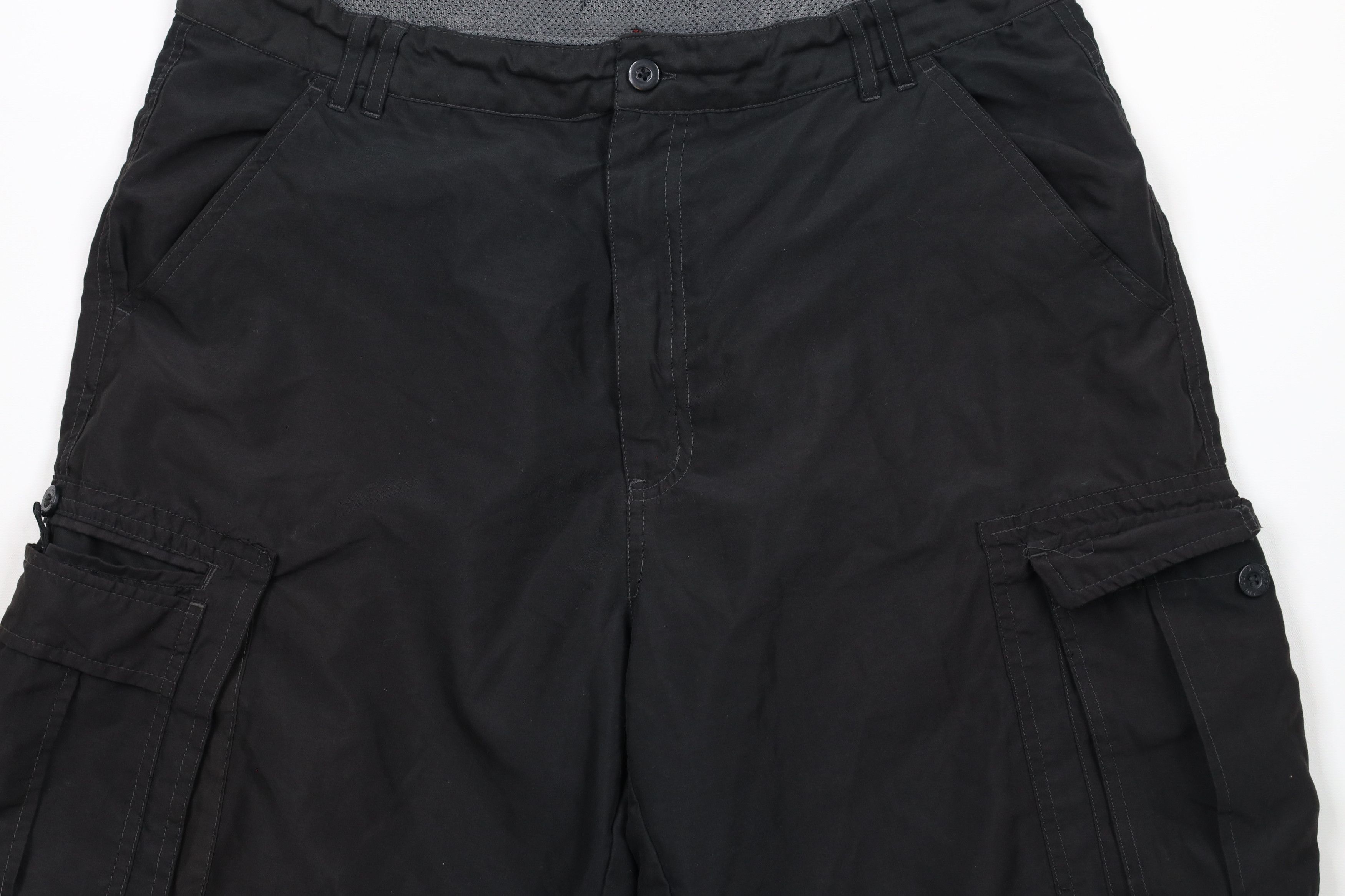 Vintage Vintage 90s Streetwear Fit Skateboard Cargo Shorts Black Size US 36 / EU 52 - 3 Thumbnail