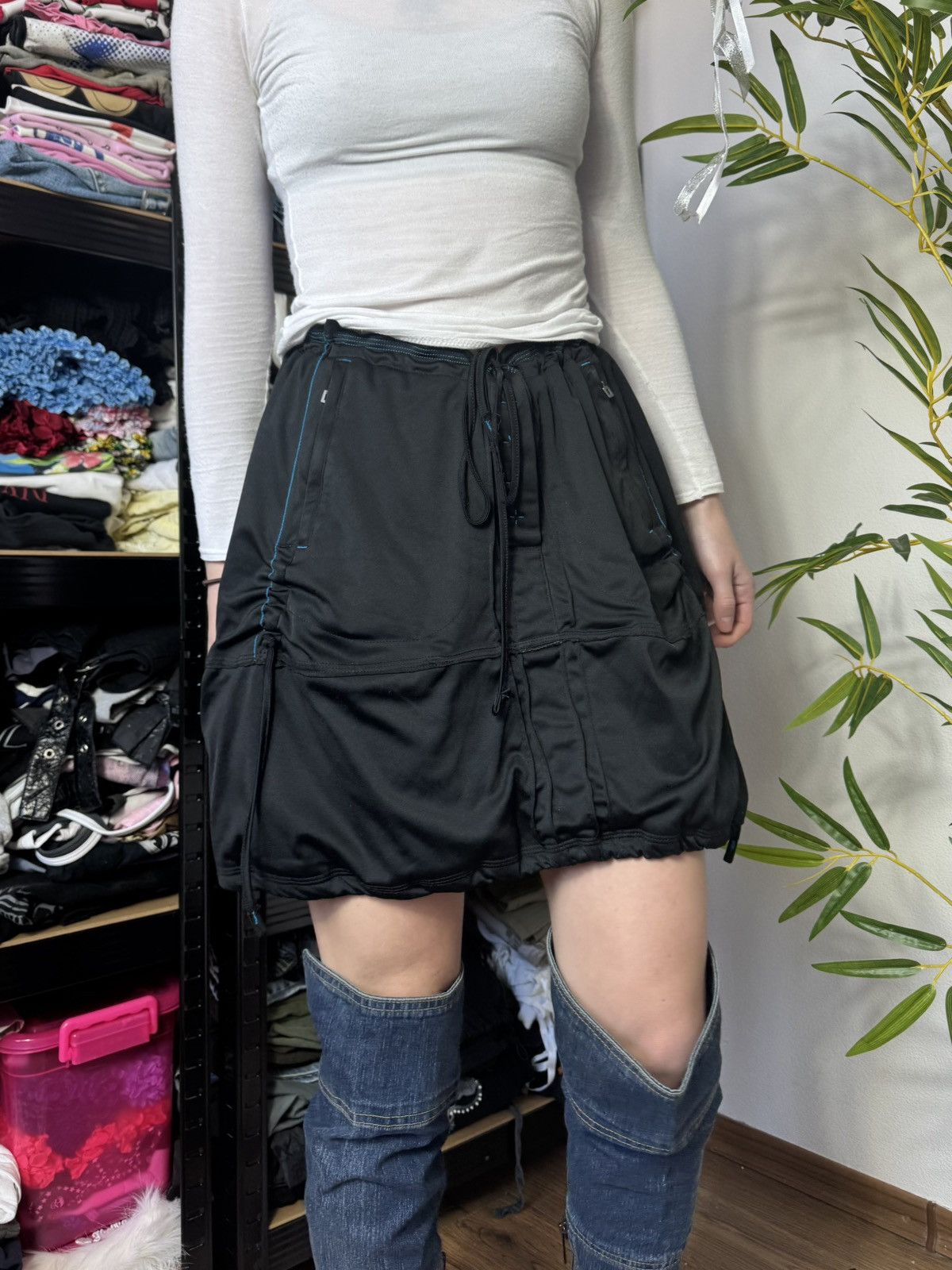 Marithe + Francois Girbaud VINTAGE MARITHE FRANCOIS GIRBAUD 2000s MINI SKIRT Size 28" / US 6 / IT 42 - 3 Thumbnail