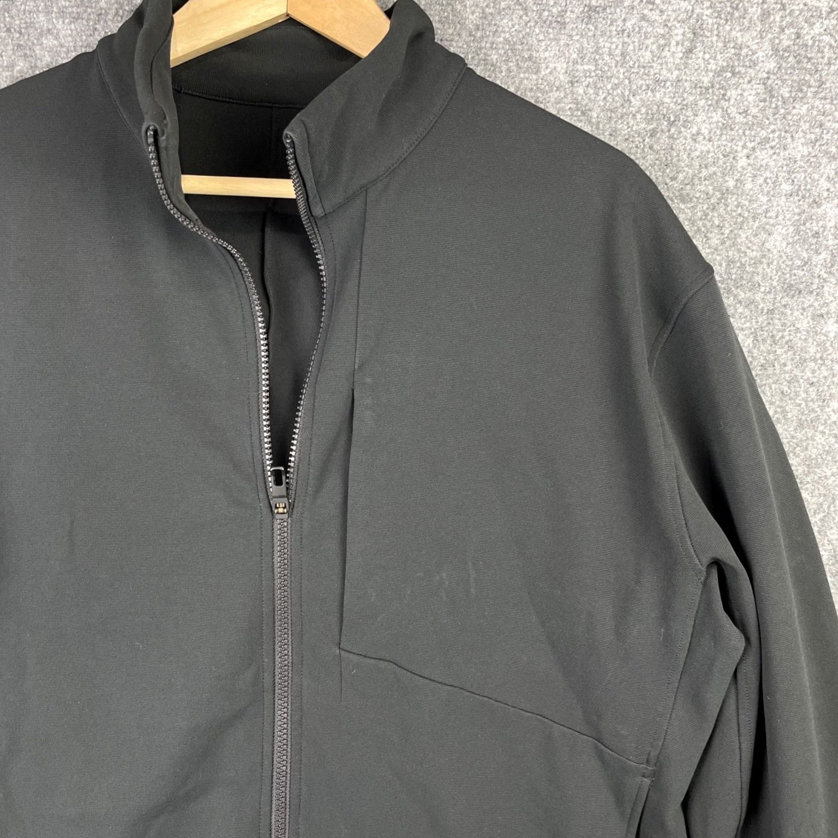 Lululemon Lululemon Sojourn Jacket Mens 2XL Black Performance Stretch Full Zip Active Shirt Size US XXL / EU 58 / 5 - 3 Thumbnail