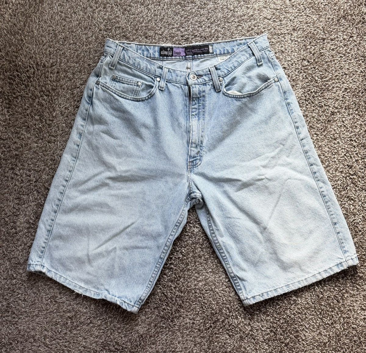 Levi's Levi’s SilverTab Jean Shorts Baggy Y2K Vintage Size US 33 - 1 Thumbnail