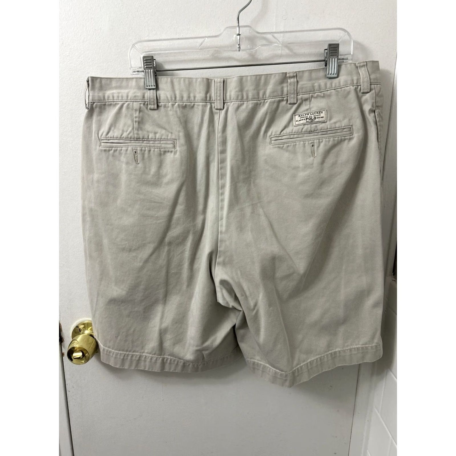 Polo Ralph Lauren Polo Ralph Lauren Tyler Shorts Mens 40 Beige Khaki Pleated 100% Cotton Chino Zip Button Inseam 8" Size US L / EU 52-54 / 3 - 7 Thumbnail