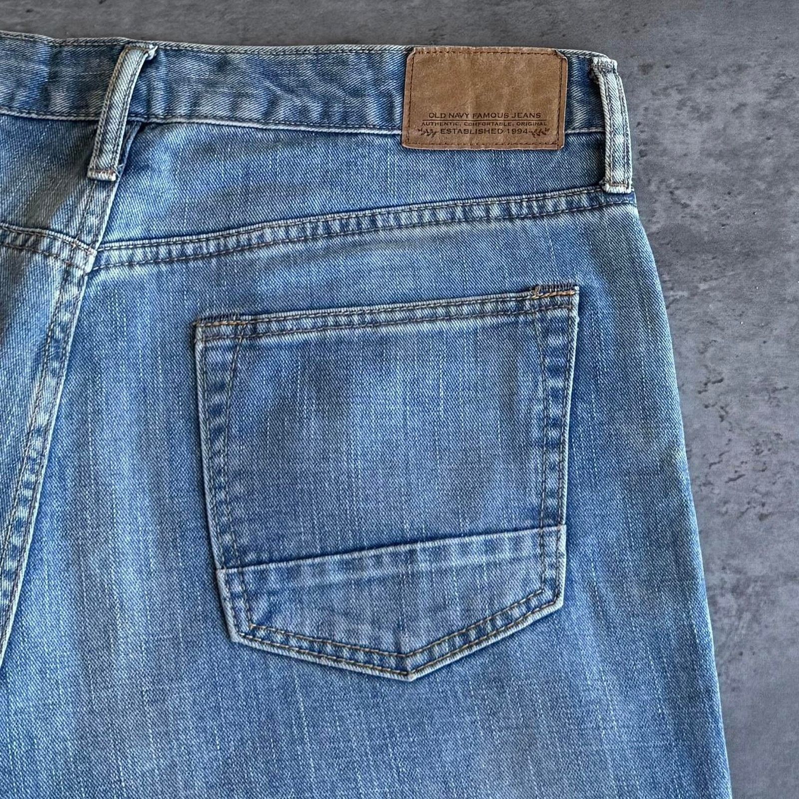 Vintage Old Navy Light Wash Premium Denim Jeans Size US 34 / EU 50 - 3 Thumbnail