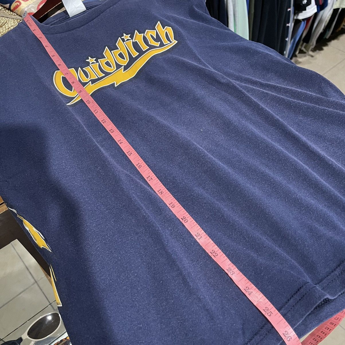 Vintage Thrashed faded 2000s harry potter tee Size US M / EU 48-50 / 2 - 7 Thumbnail