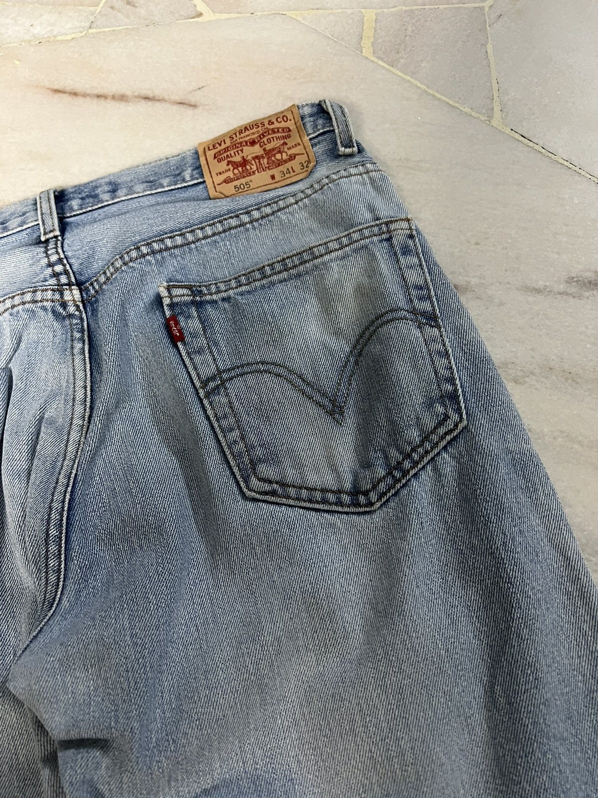 Jean × Levi's × Levi's Vintage Clothing VINTAGE LEVIS 505 DISTRESSED MUD WASH JEANS Size US 34 / EU 50 - 10 Thumbnail