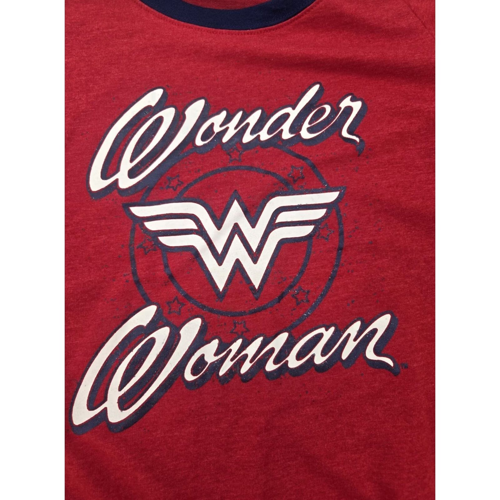 DC Comics DC Comics Wonder Woman Shirt Long Sleeve Womens 2XL Red Solid Logo Pullover Casual Regular Size Type T-Shirt Size XXL / US 16-18 / IT 52-54 - 2 Thumbnail