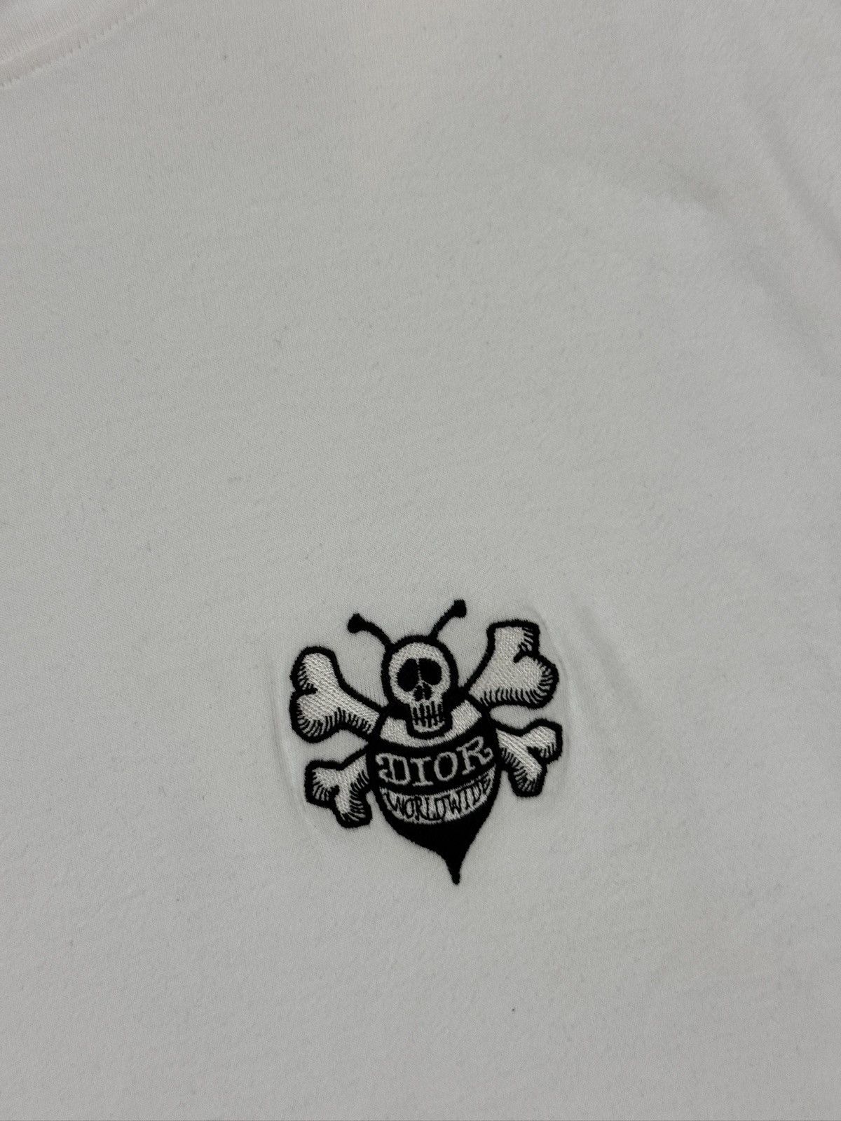 Dior Dior + Stussy Collaboration Collar Logo Bee Tshirt Size US S / EU 44-46 / 1 - 3 Thumbnail