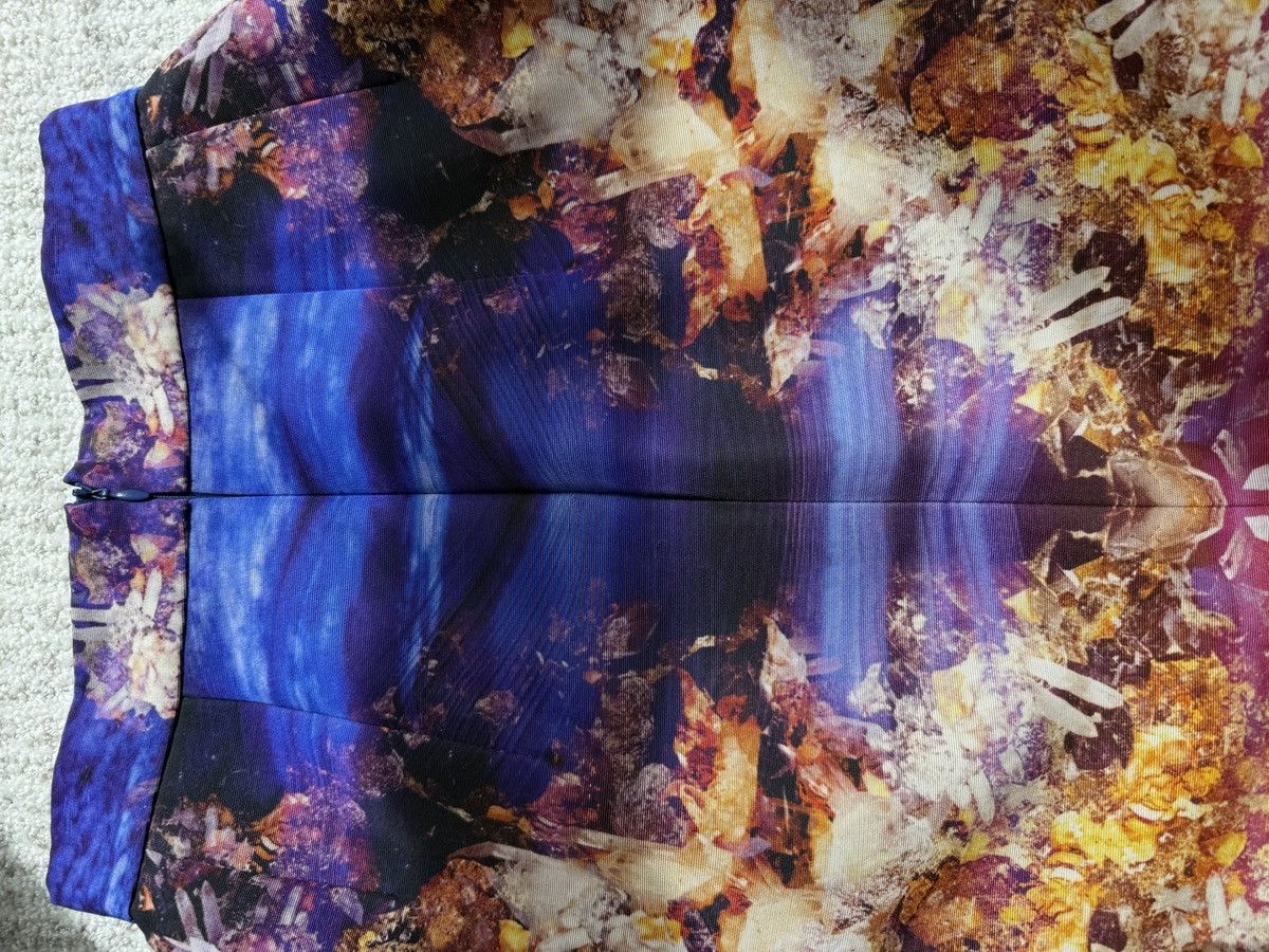 Alexander McQueen Alexander McQueen Kaleidoscope Crystal Print Mini Skirt Size 25" / US 0 / IT 36 - 3 Thumbnail