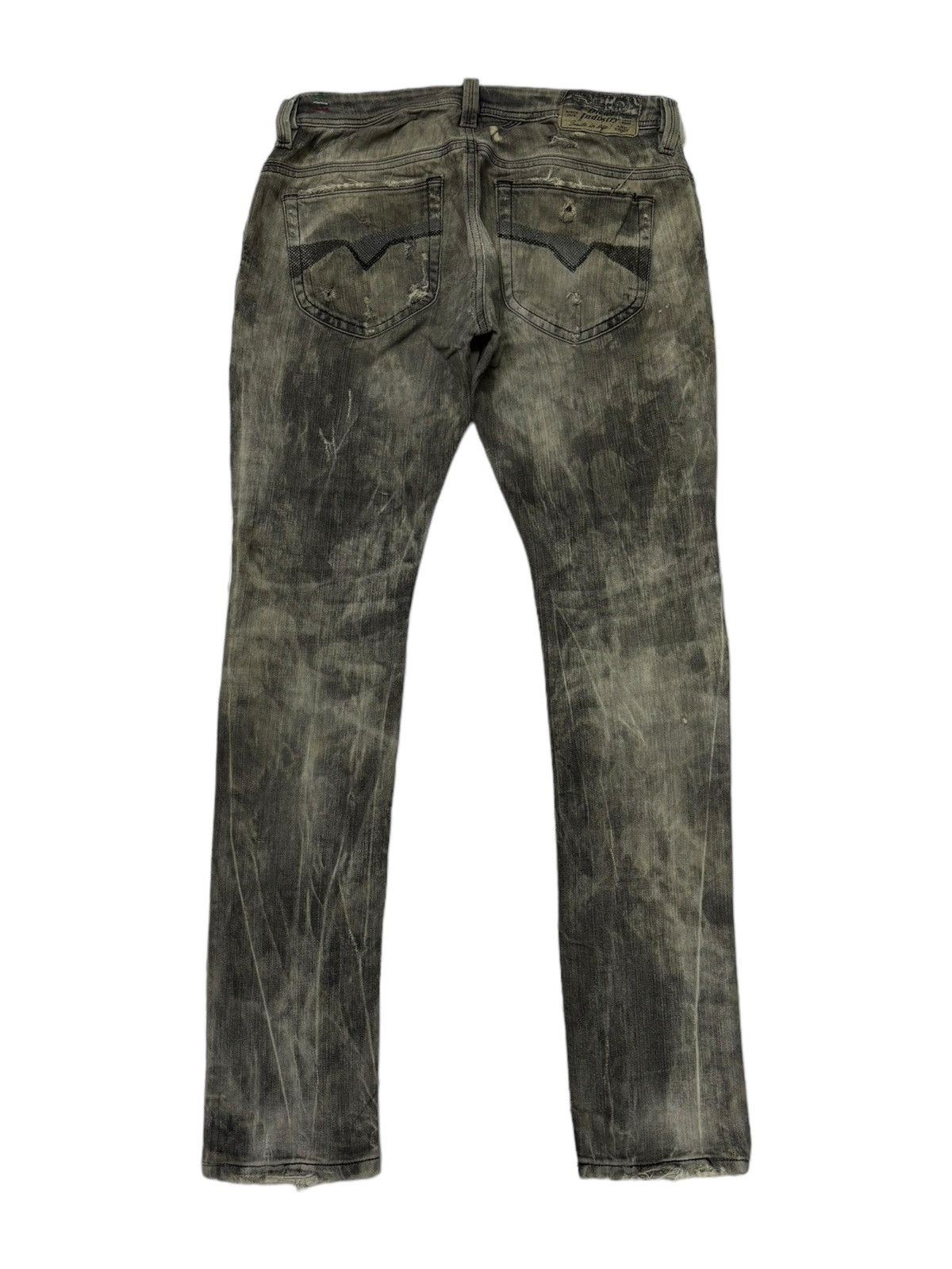 Diesel 🔥DIESEL RARE SNAKE SKIN STYLE ROCKSTAR DISTRESS DENIM JEANS Size US 32 / EU 48 - 2 Thumbnail