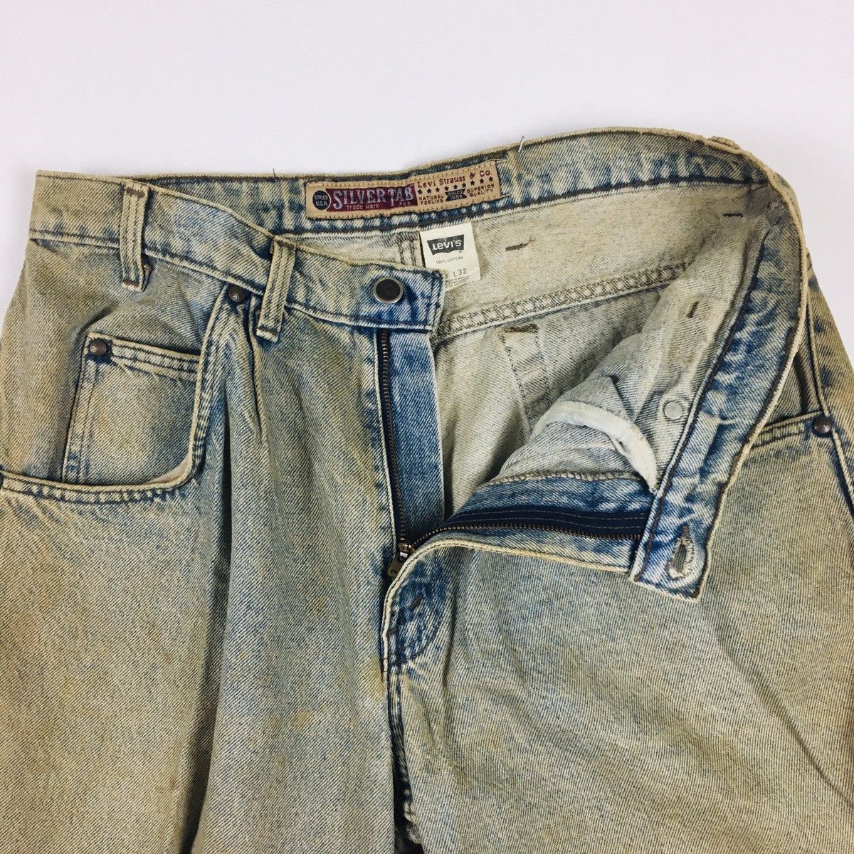 Levi's Vintage Clothing Vintage Levi’s Silver Tab Loose Fit Size US 33 - 8 Thumbnail
