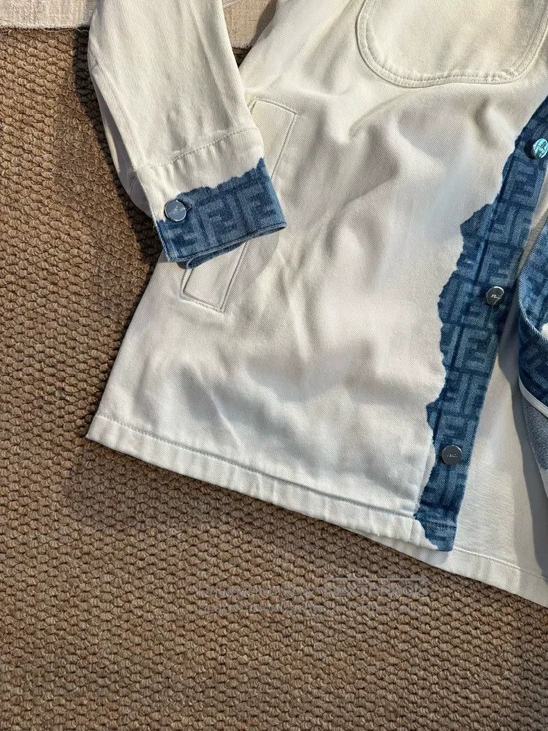Fendi Fendi SS24 Logo Gradient Effect Point Collar Snap Denim Ja Size US S / EU 44-46 / 1 - 4 Thumbnail