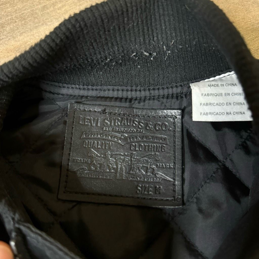 Levi's Levi’s Quilt-Lined Black Denim Bomber Jacket Men Medium Size US M / EU 48-50 / 2 - 3 Thumbnail