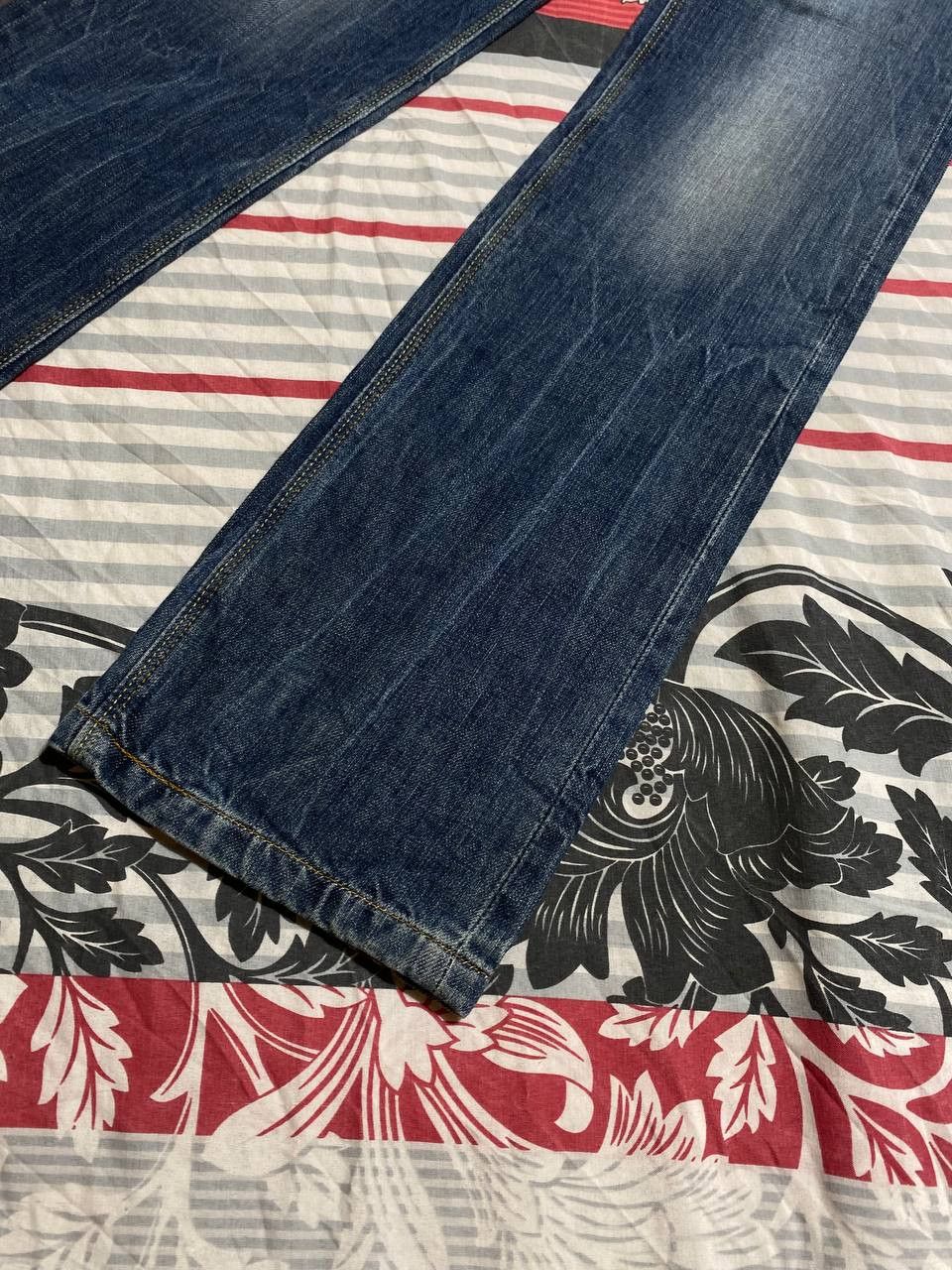 Levi's VINTAGE LEVIS Regular Fit Straight Jeans Denim Pants Size US 32 / EU 48 - 11 Thumbnail