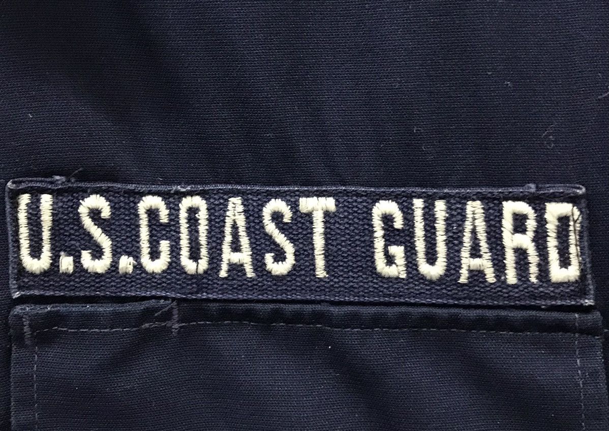 Vintage Vintage Made Expressly For U.S. Coast Guard Shirt Button Ups Size US L / EU 52-54 / 3 - 7 Thumbnail