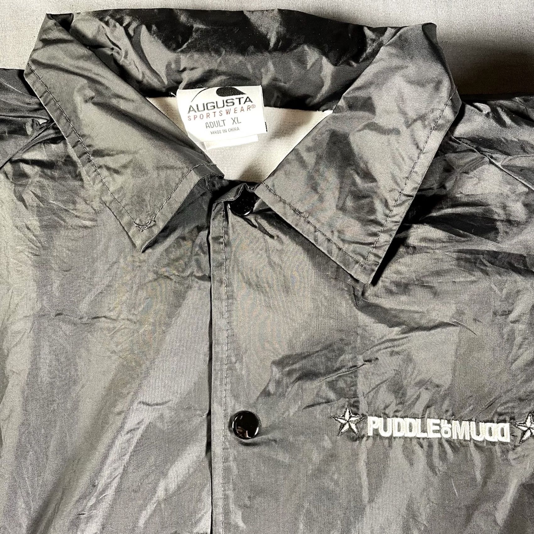 Vintage Puddle Of Mudd Jacket Men XL Black Nylon Polyester Windbreaker Grunge Rock Wesley Scantlin Nu Metal Mens XL Size US XL / EU 56 / 4 - 2 Thumbnail