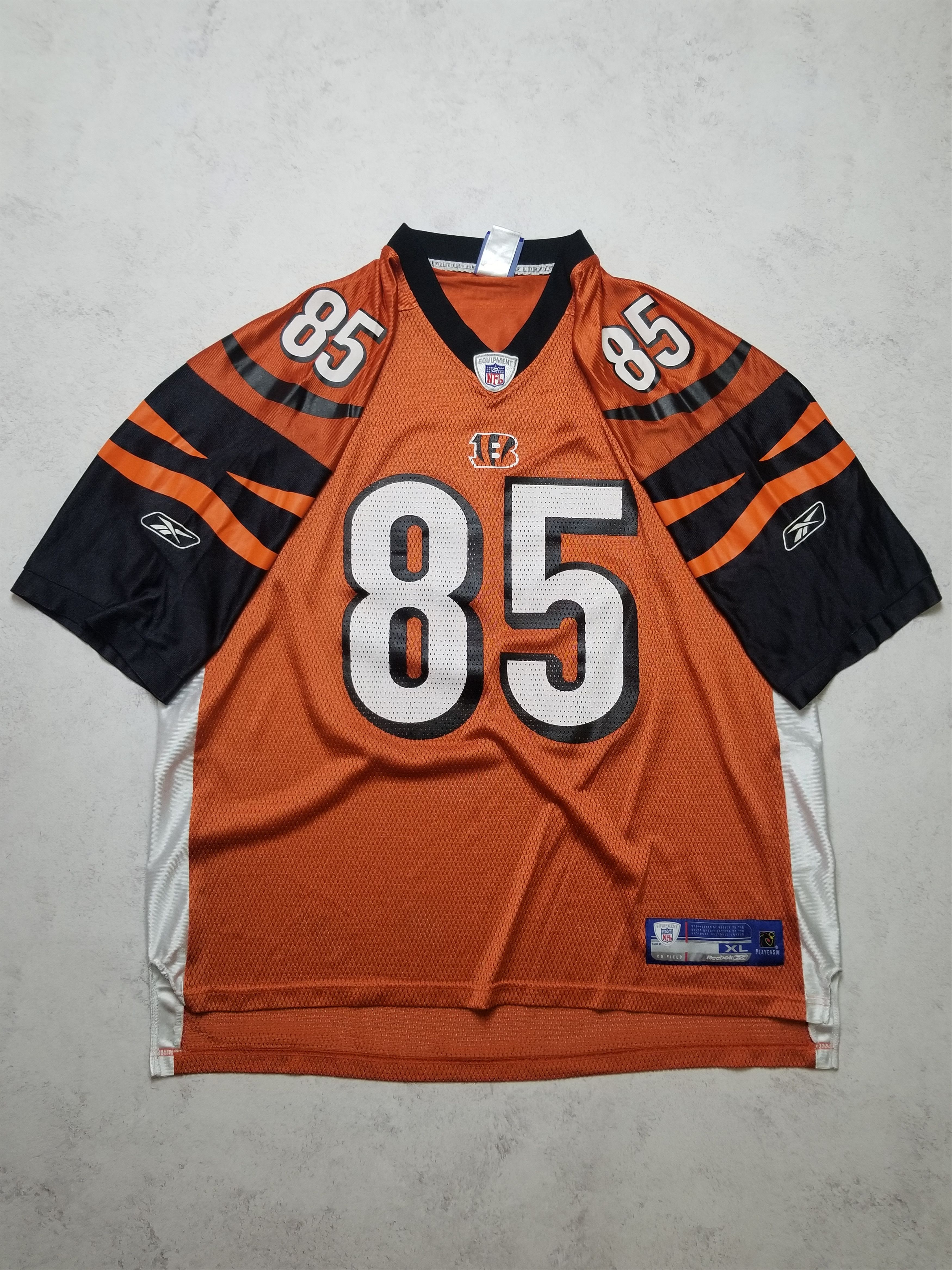 Reebok VTG Reebok Cincinnati Bengals Ochocinco #85 NFL Jersey Size US XL / EU 56 / 4 - 2 Thumbnail