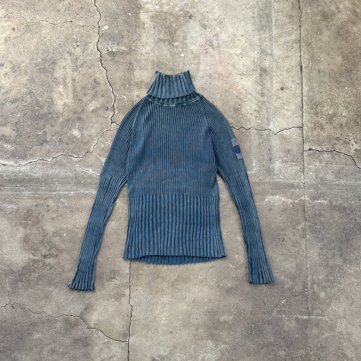 Vintage Vintage Nile Sportswear Faded Blue Sweater Size S / US 4 / IT 40 - 1 Thumbnail