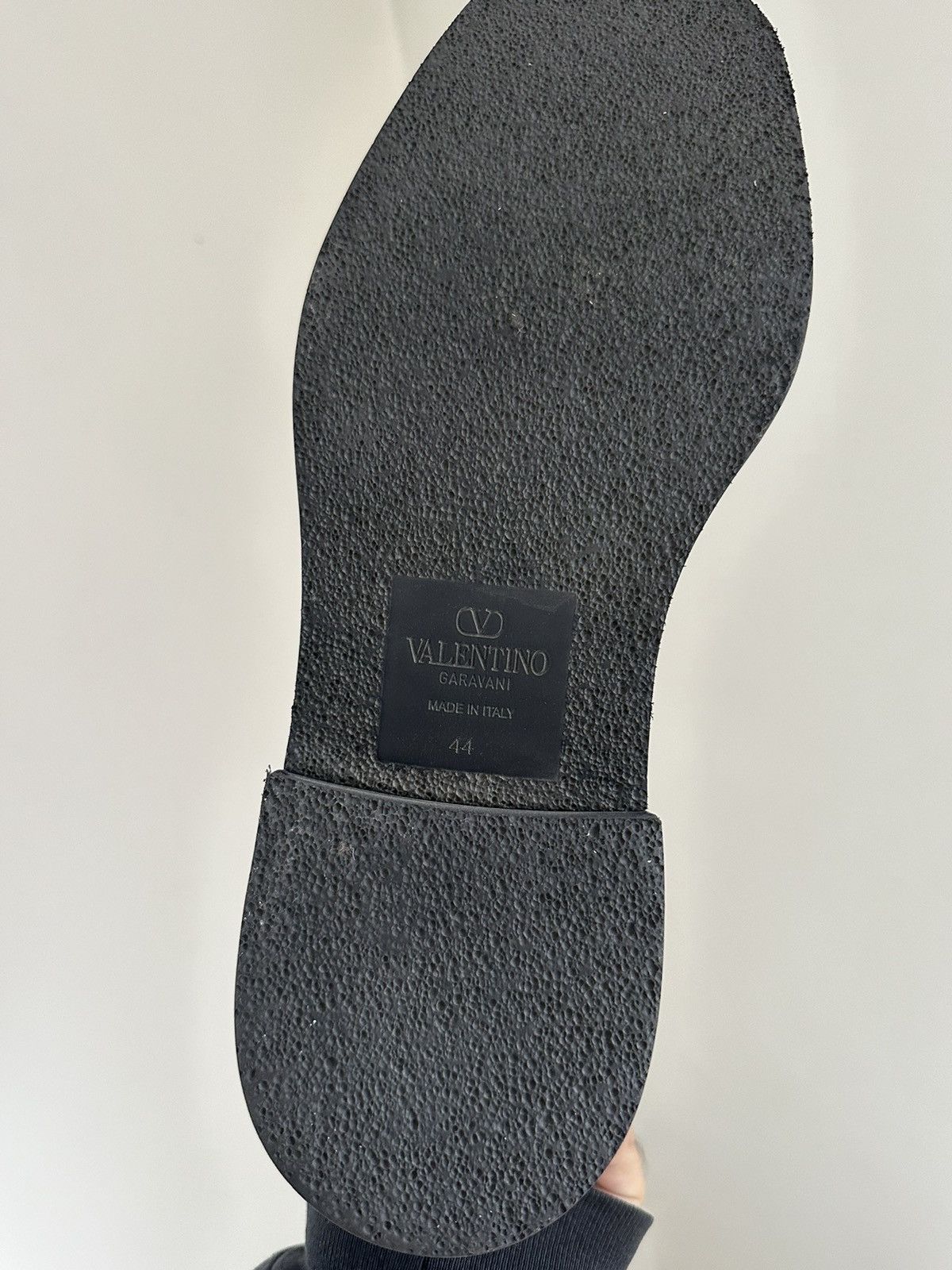 Valentino Valentino RockStud Chelsea Boots Size US 11 / EU 44 - 7 Thumbnail
