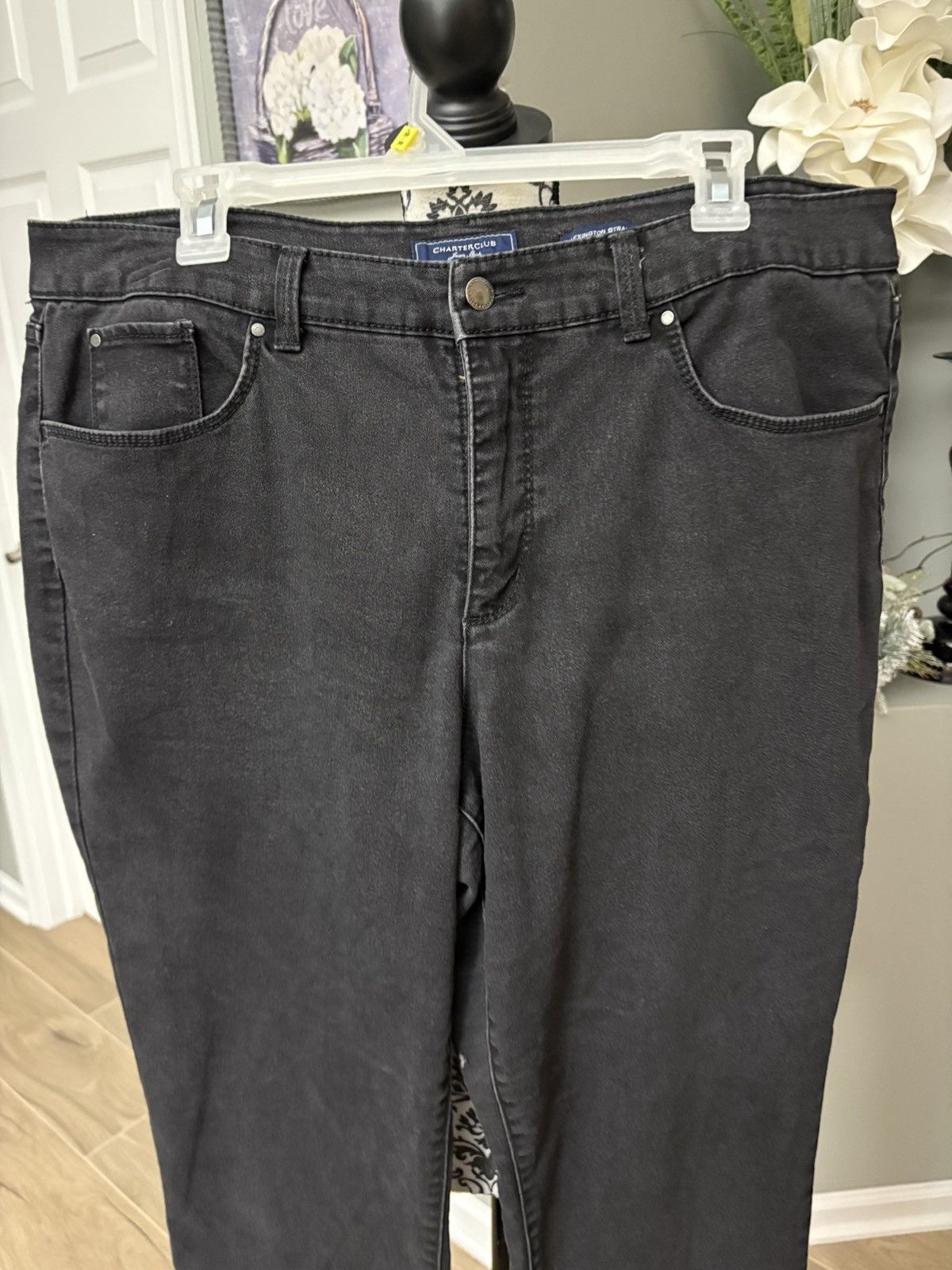 Charter Club Black Denim straight leg jeans in size 16 short Size 38" / US 16 / IT 52 - 2 Thumbnail
