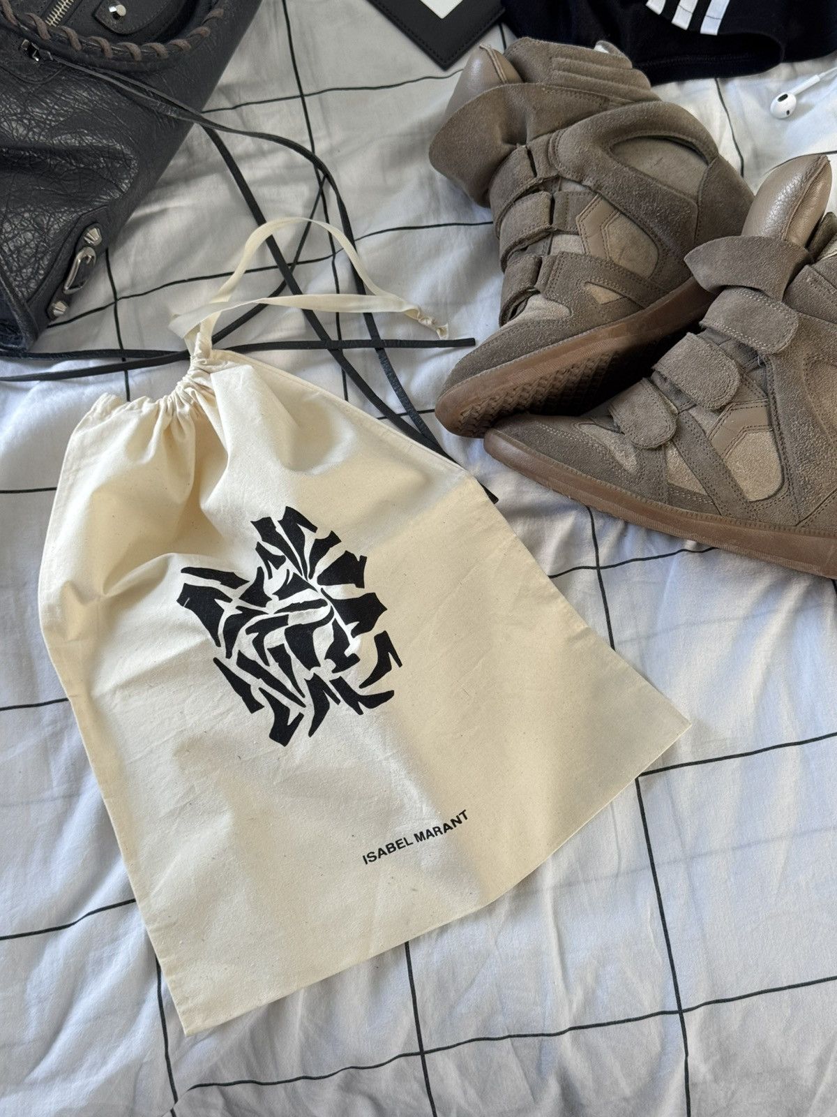 Isabel Marant Isabel Marant Bekett sneakers shoes Washed Biege Suede Wedge Size US 6 / IT 36 - 6 Thumbnail