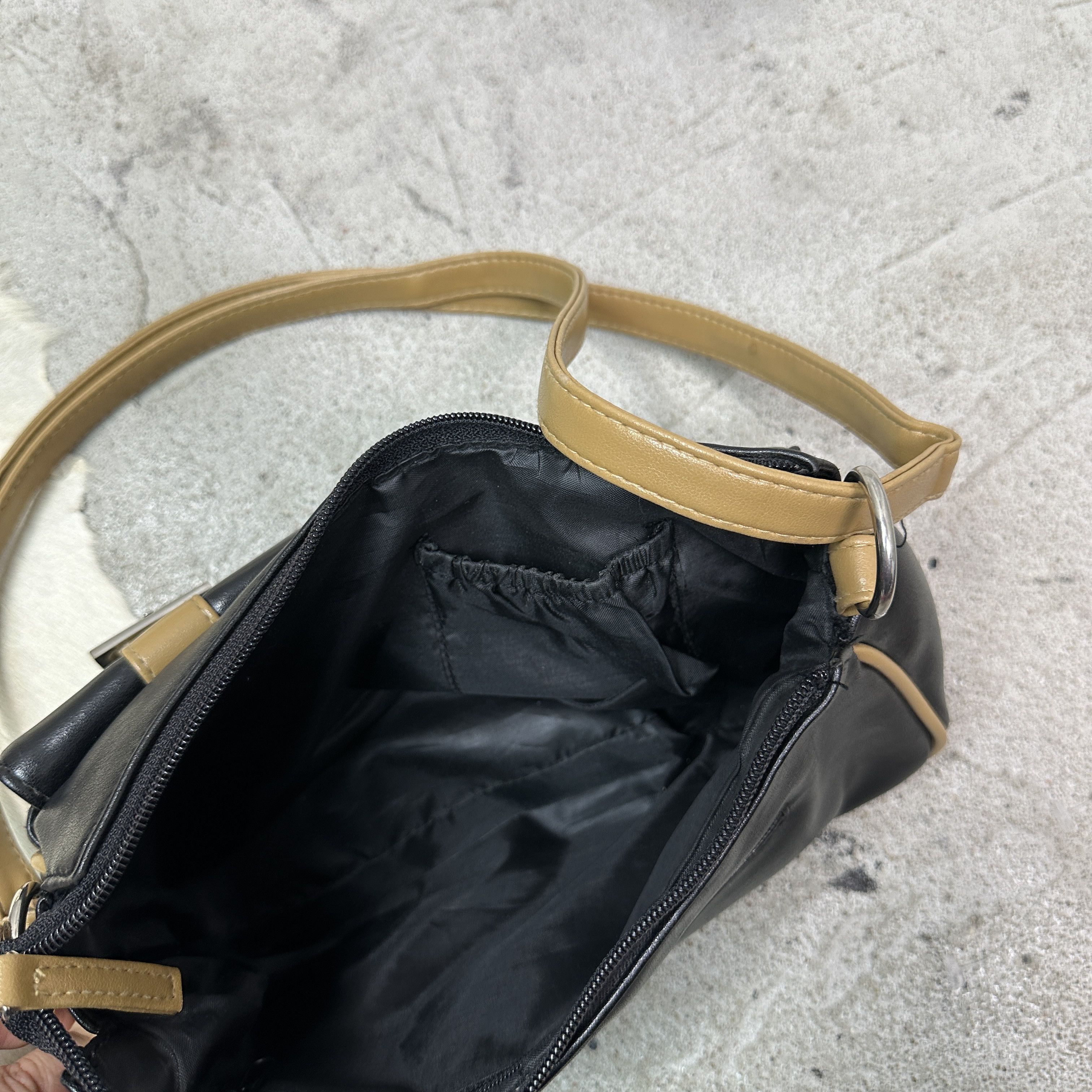 Vintage Vintage Avant Garde Pockets Baguette Bag Y2K Size ONE SIZE - 6 Thumbnail