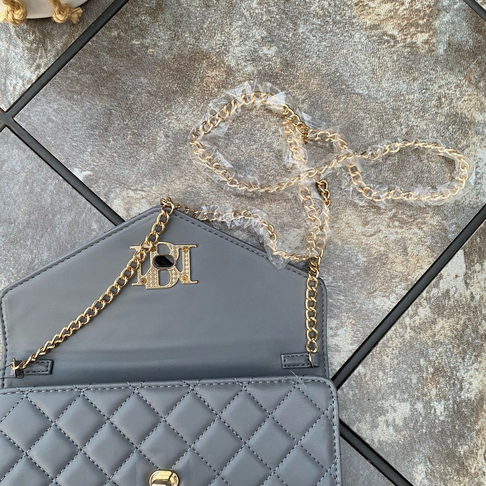 Badgley Mischka BADGLEY MISCHKA Plum Diamond Quilt Convertible Crossbody Bag Size ONE SIZE - 8 Thumbnail