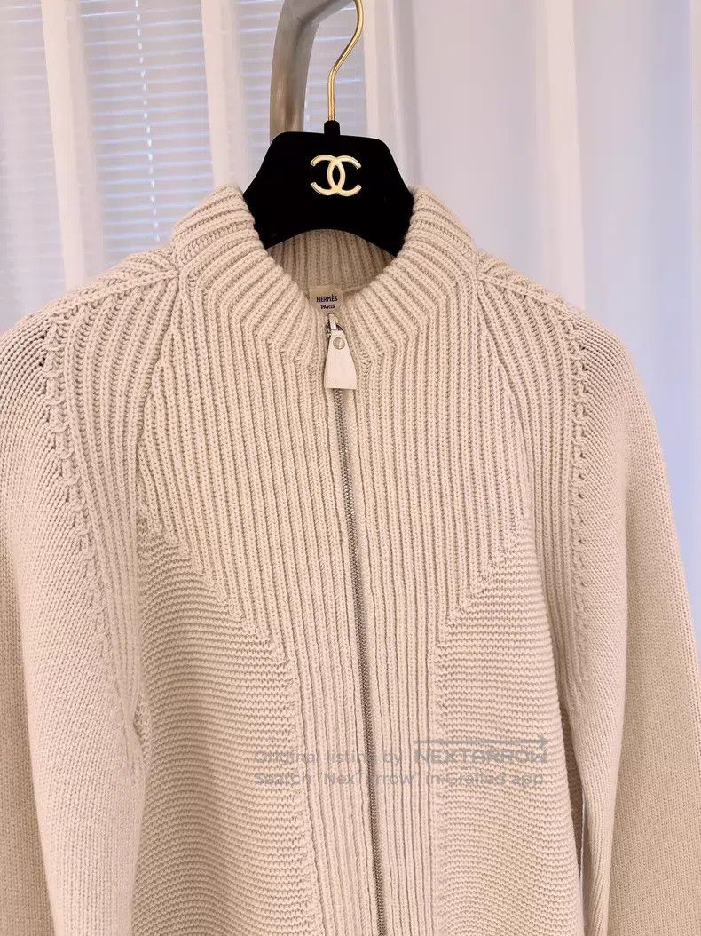 Hermes Hermes Light Beige Wool + Cashmere Knit Cardigan Size XS / US 0-2 / IT 36-38 - 2 Thumbnail
