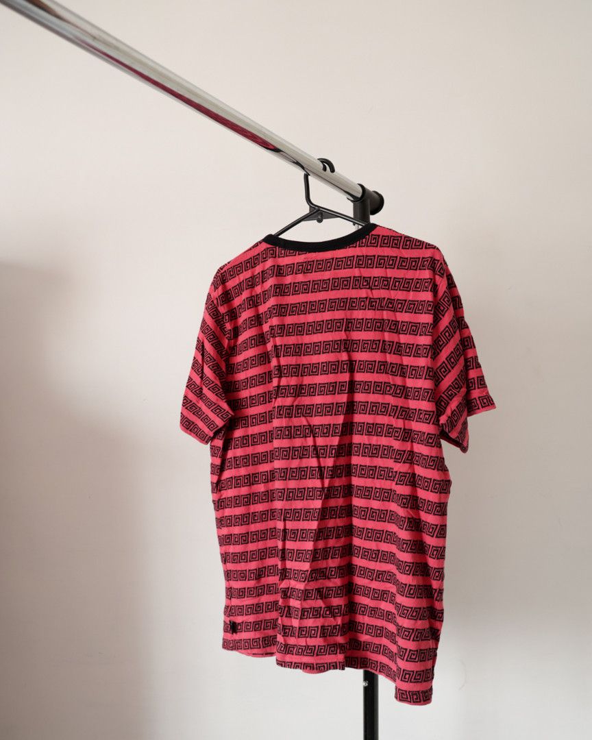 Stussy STUSSY Red Tribal Tee Size US M / EU 48-50 / 2 - 2 Thumbnail