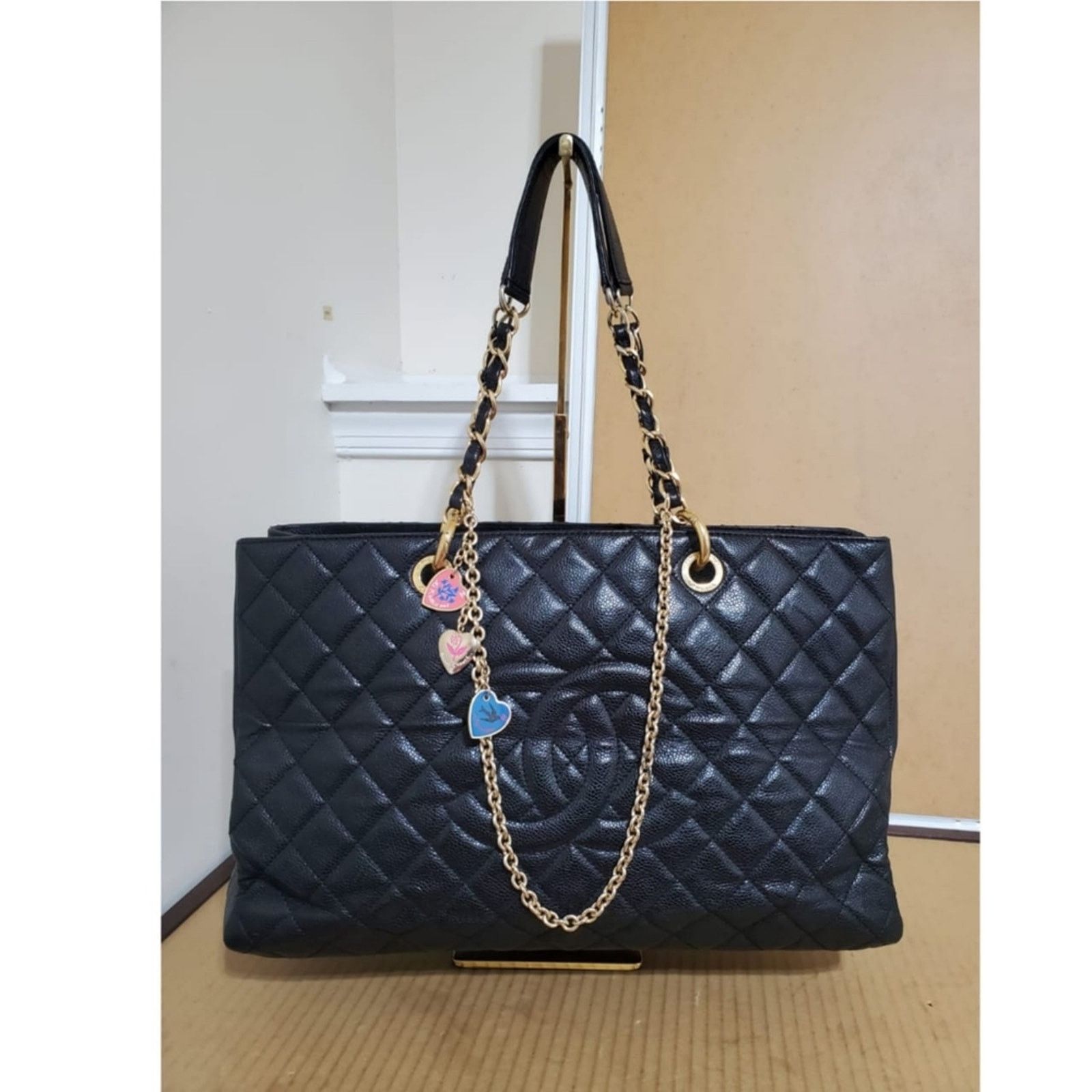 Chanel Auth CHANEL Caviar Quilted XL Grand Shopping Tote GST Black Size ONE SIZE - 4 Thumbnail