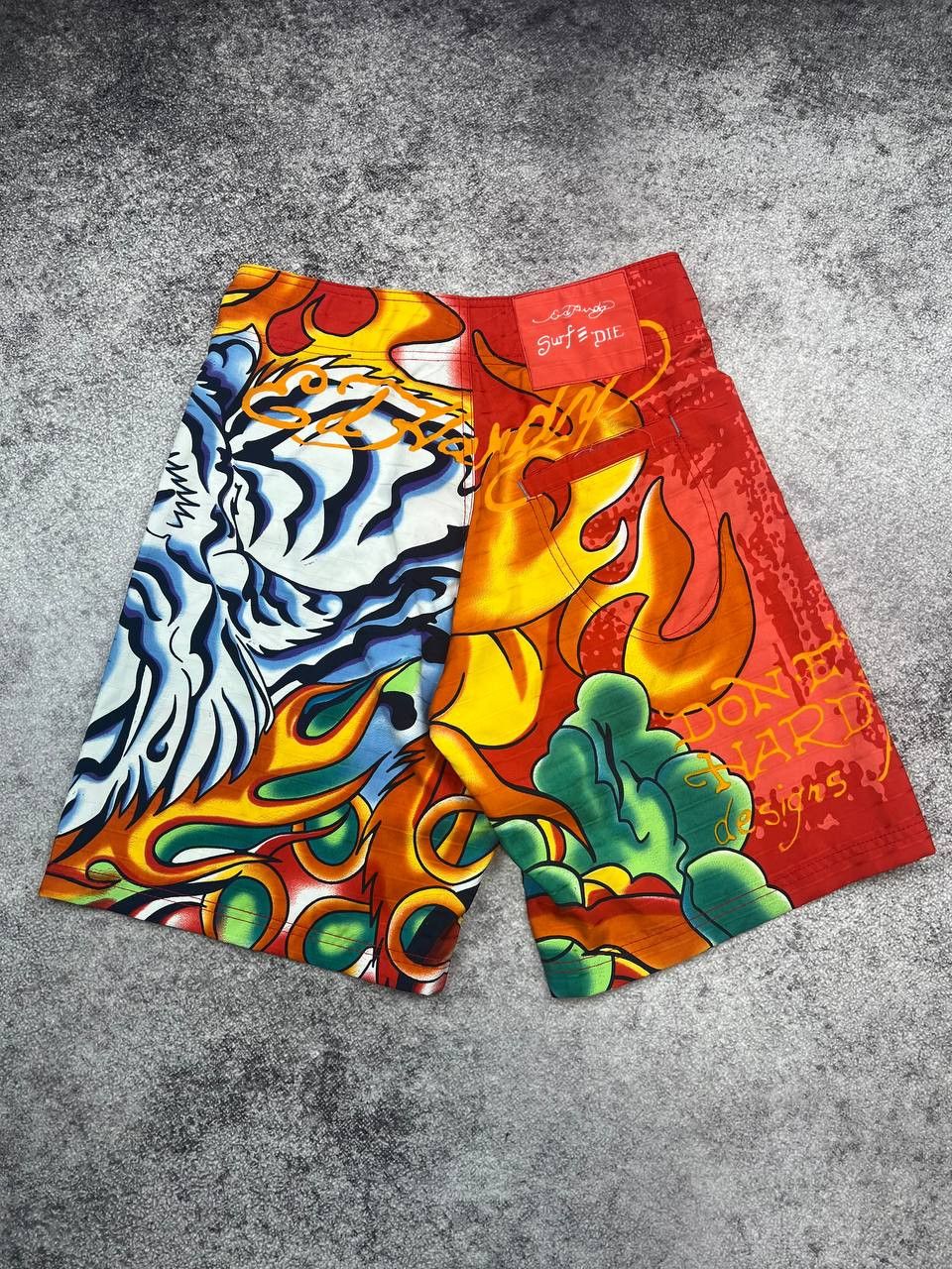 Ed Hardy Ed Hardy Shorts Y2K Over Logo Size US 30 / EU 46 - 6 Thumbnail