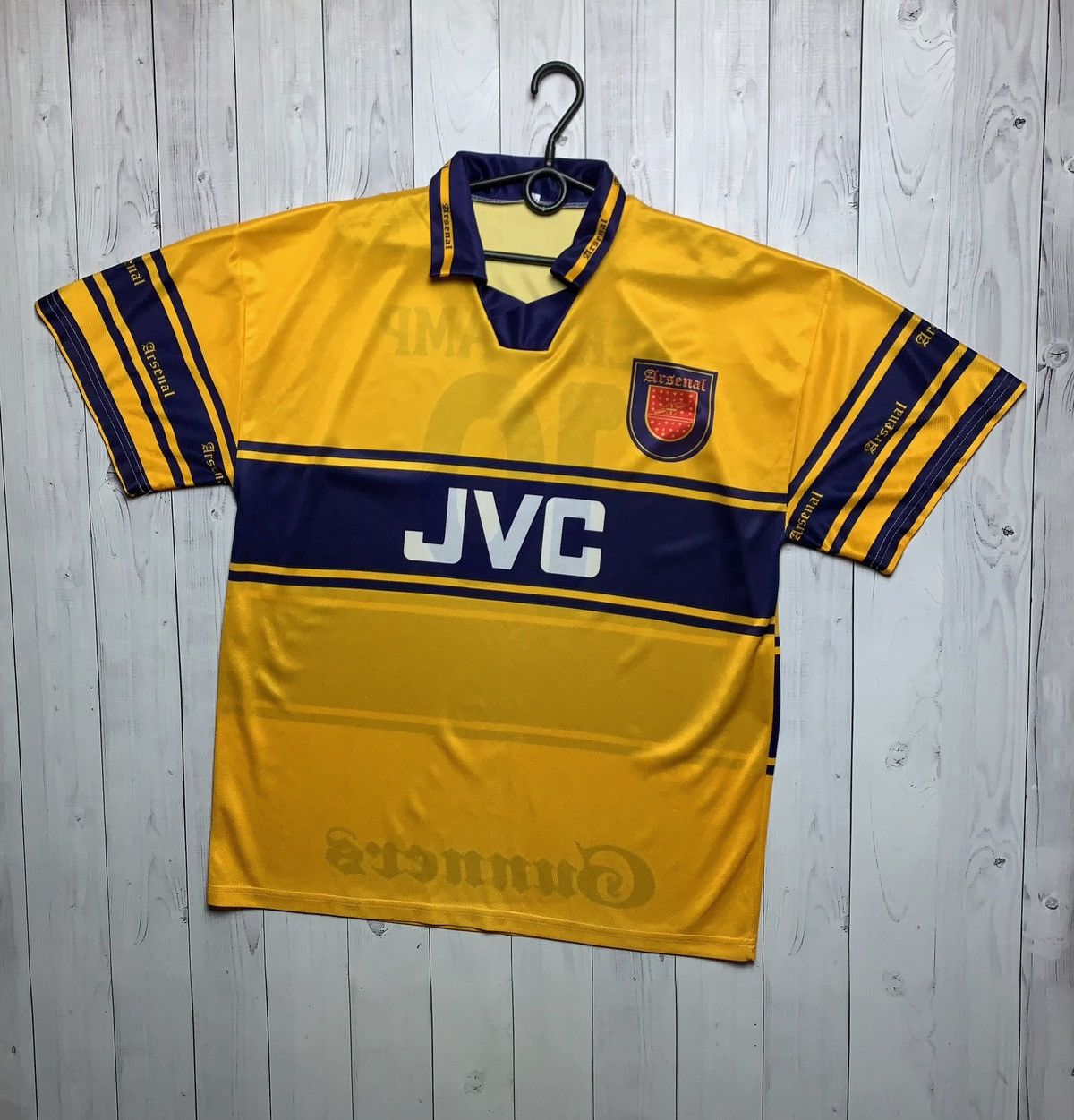 Vintage Vintage 10 Bergkamp arsenal yellow size XL Size US XL / EU 56 / 4 - 2 Thumbnail