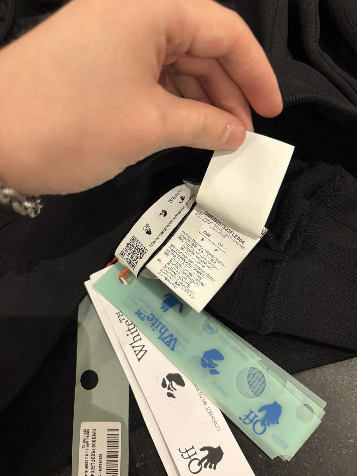 Off-White Off white brush arrow hoodie black Size US S / EU 44-46 / 1 - 6 Thumbnail