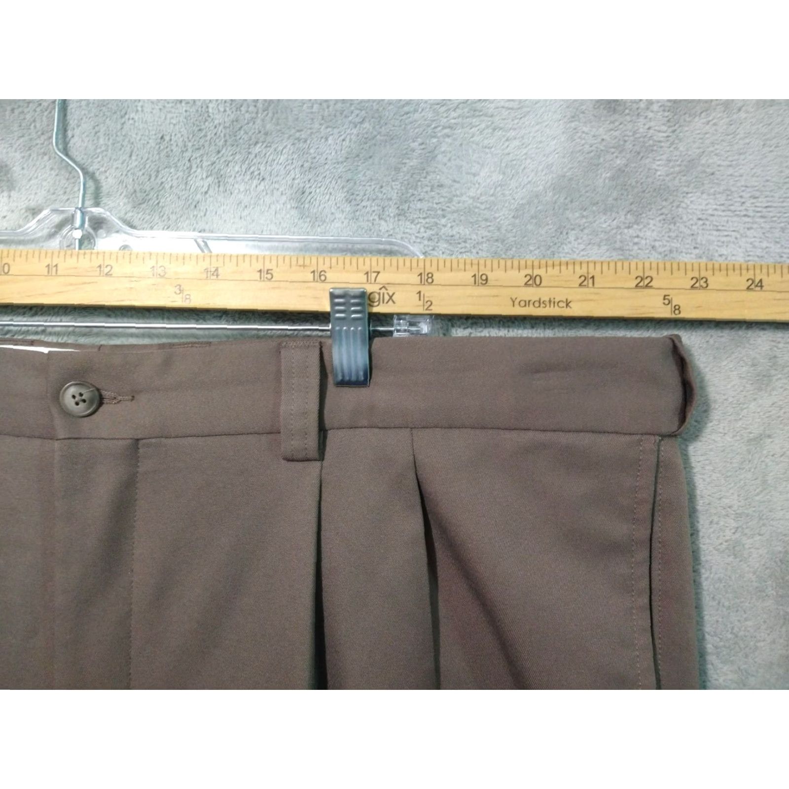 Vintage Oak Hill Pants Mens 46x32 Brown Dress Slacks Pleated High Rise Regular Tapered Leg Business Casual Formal Workwear Polyester Slacks Mens Brown 46 32 Size US 30 / EU 46 - 3 Thumbnail