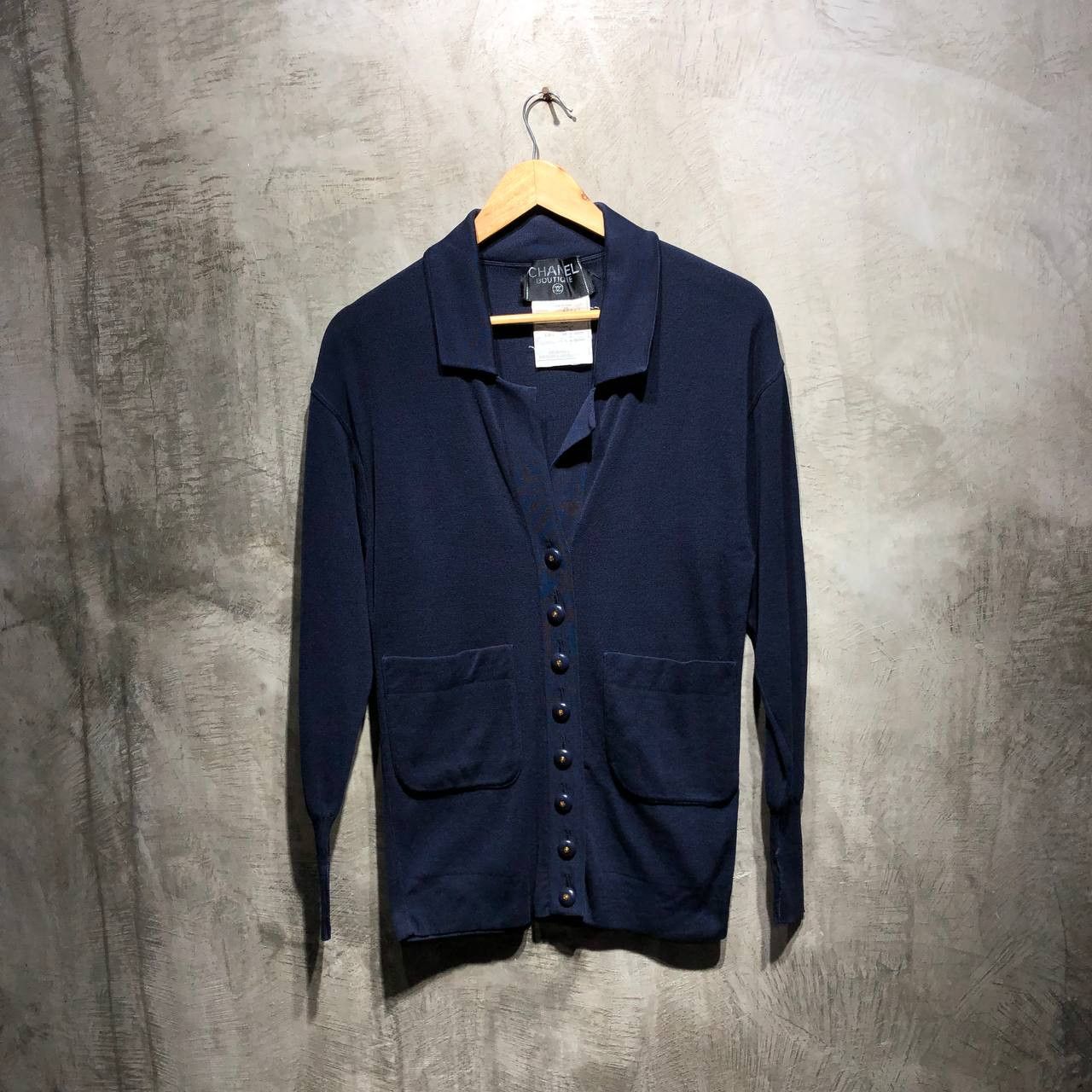 Chanel Chanel 28th collection Cardigan Size XS / US 0-2 / IT 36-38 - 1 Thumbnail
